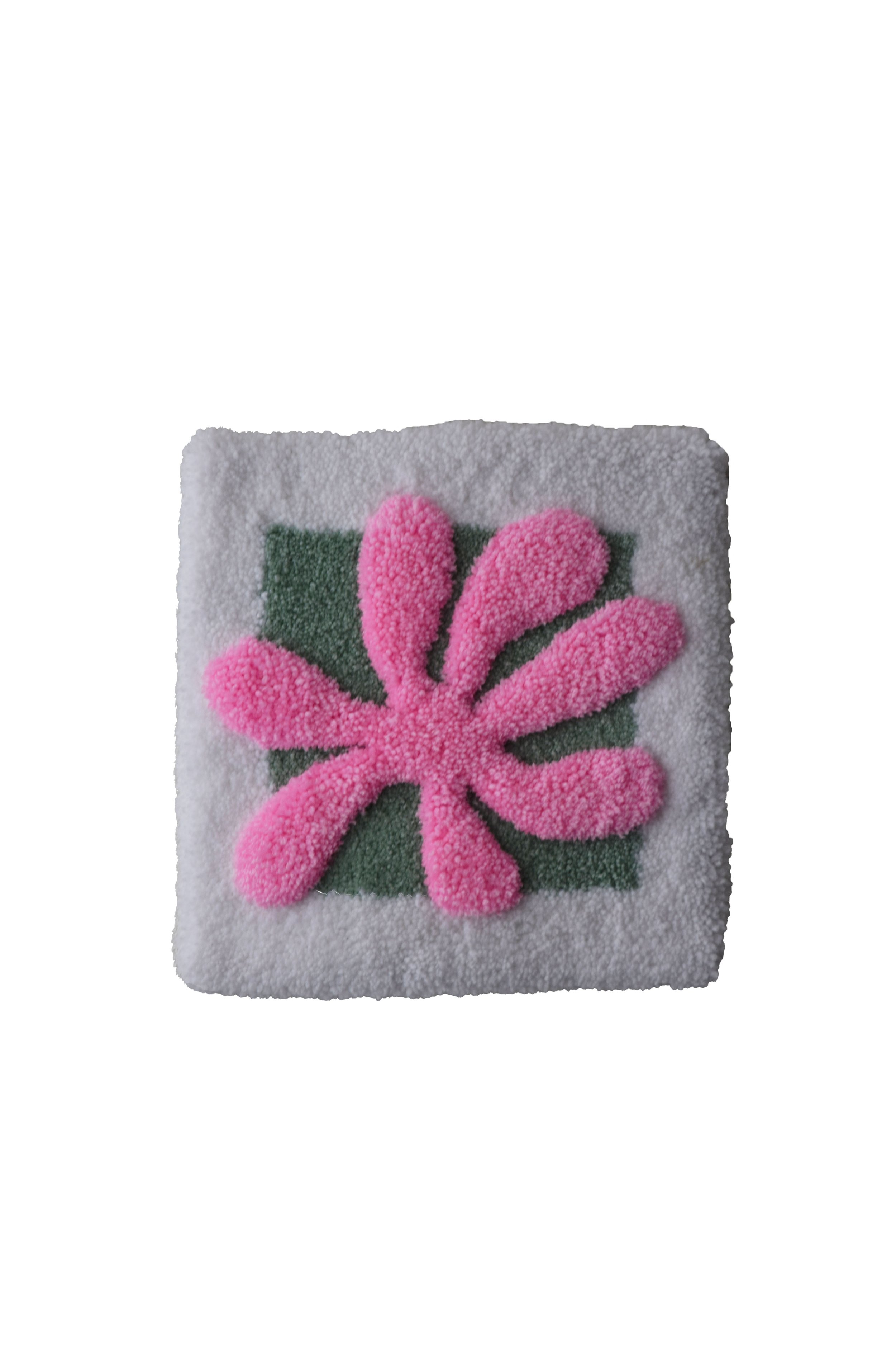 Pink Abstract Flower €40 40x40cm