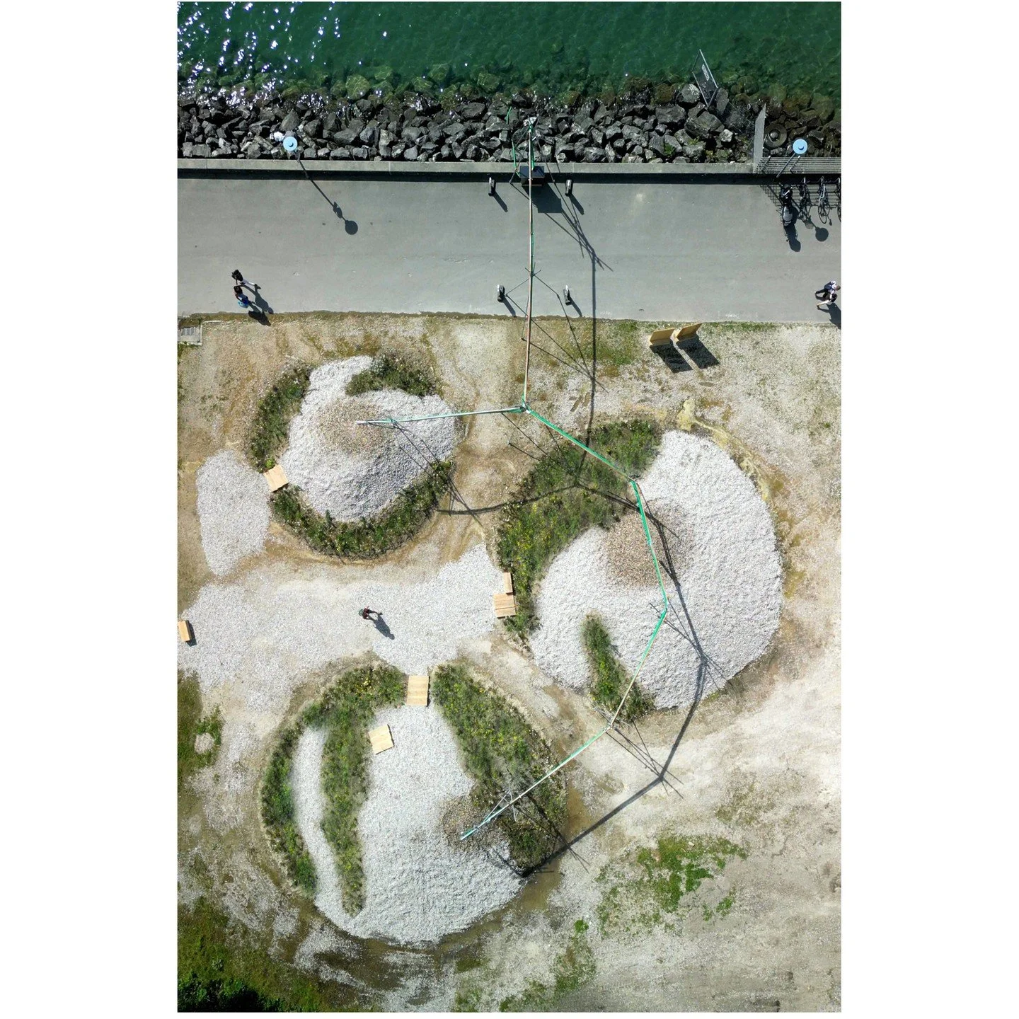 M&eacute;l-usine au jardin &ndash; LJ24 Festival, Lausanne, Switzerland &ndash; Performative Landscapes

The temporary landscape installation "M&eacute;l-usine au jardin" forms part of Lausanne Jardins, a cultural festival that celebrates l