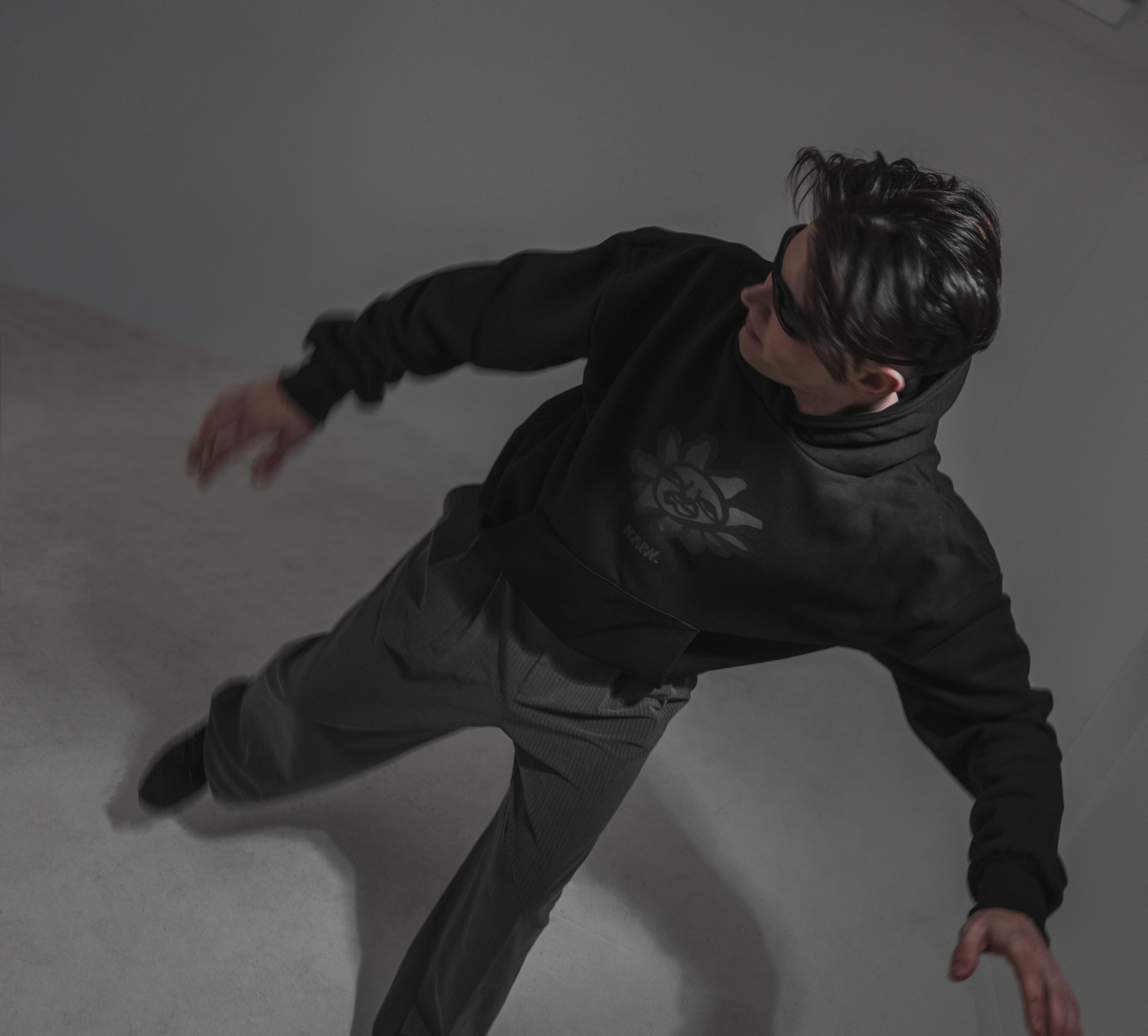 FLOWER // HEAVY HOOD // CHARCOAL