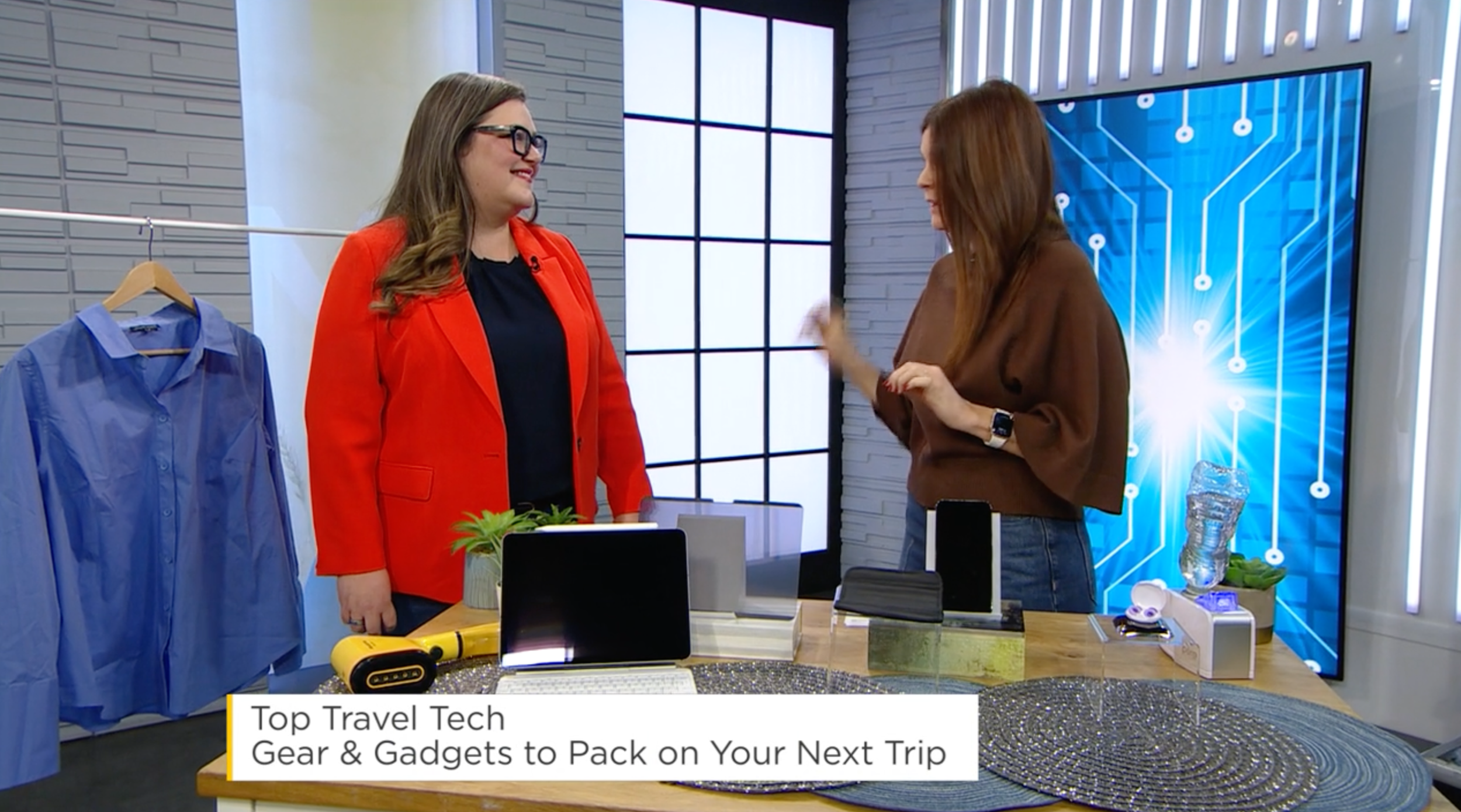 Top Travel Tech: Gear and Gadgets to Pack On Your Next Trip