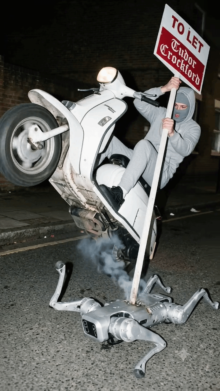 Man_on_scooter.gif
