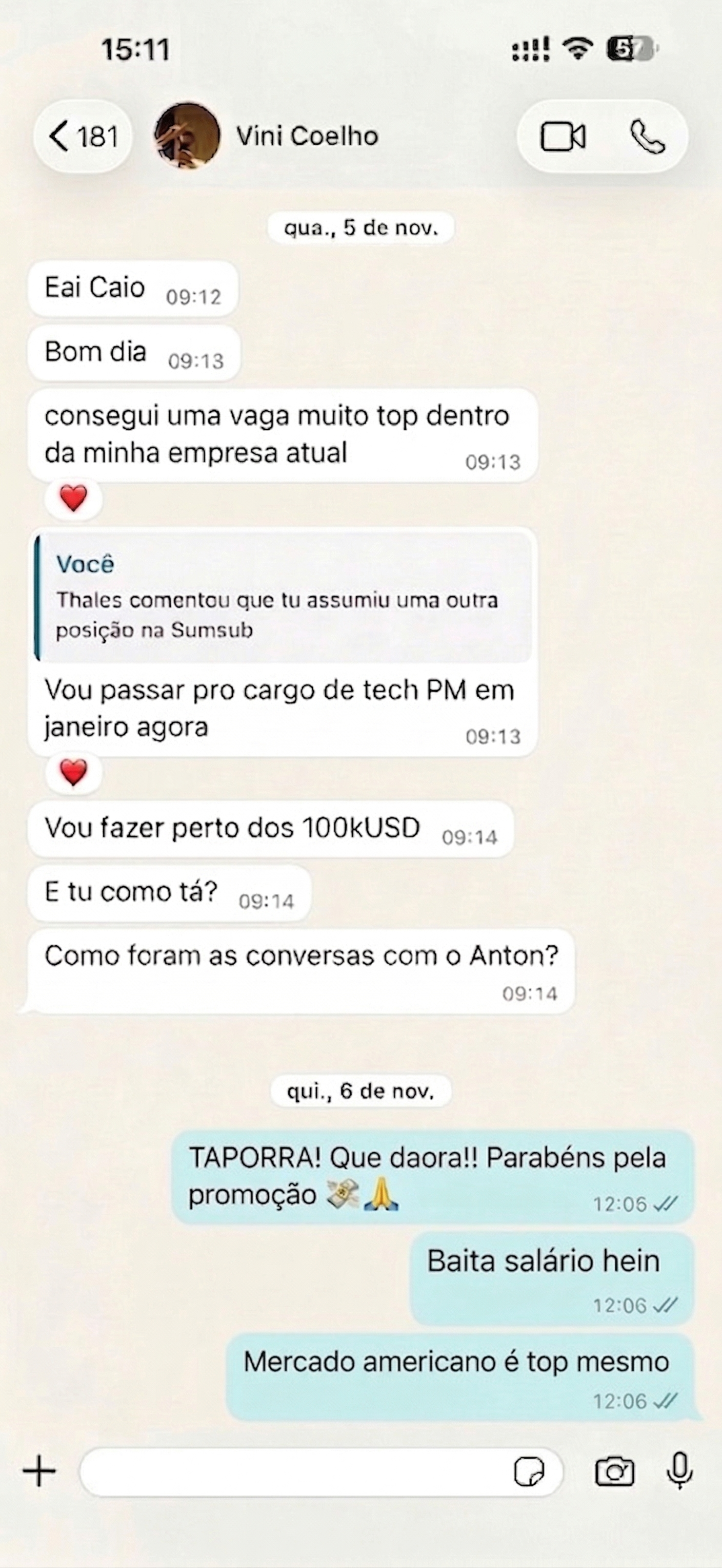 Captura de tela de conversa no WhatsApp com Vini Coelho, onde ele conta que conseguiu uma promoção interna para o cargo de Tech PM na Sumsub com salário de aproximadamente $100k USD anuais.