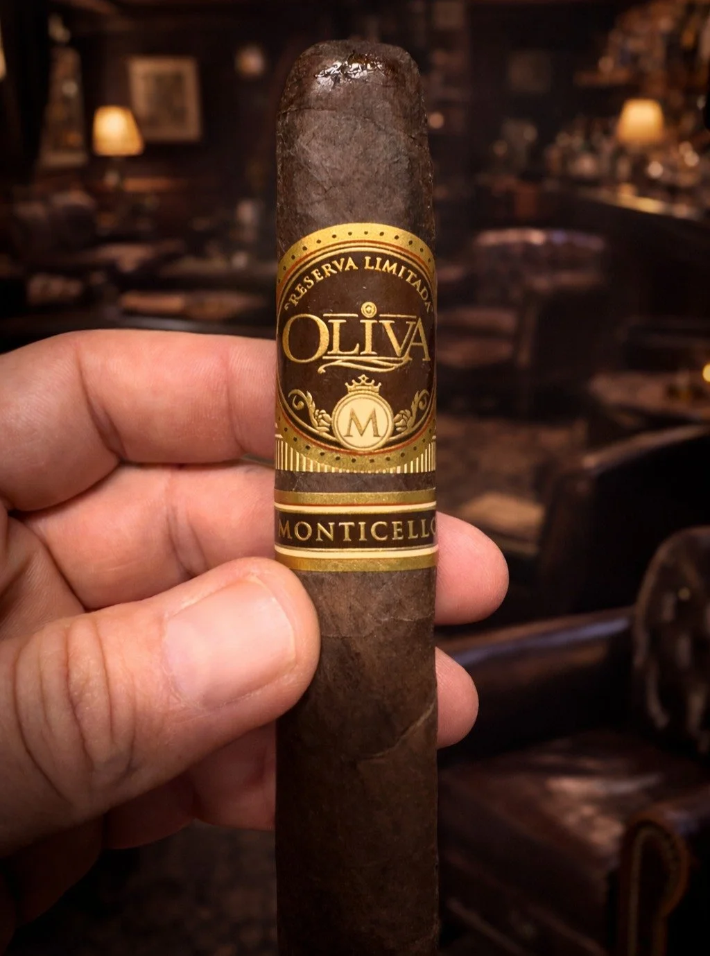 This one is an absolute delight. @olivacigar nailed it with the Monticello.