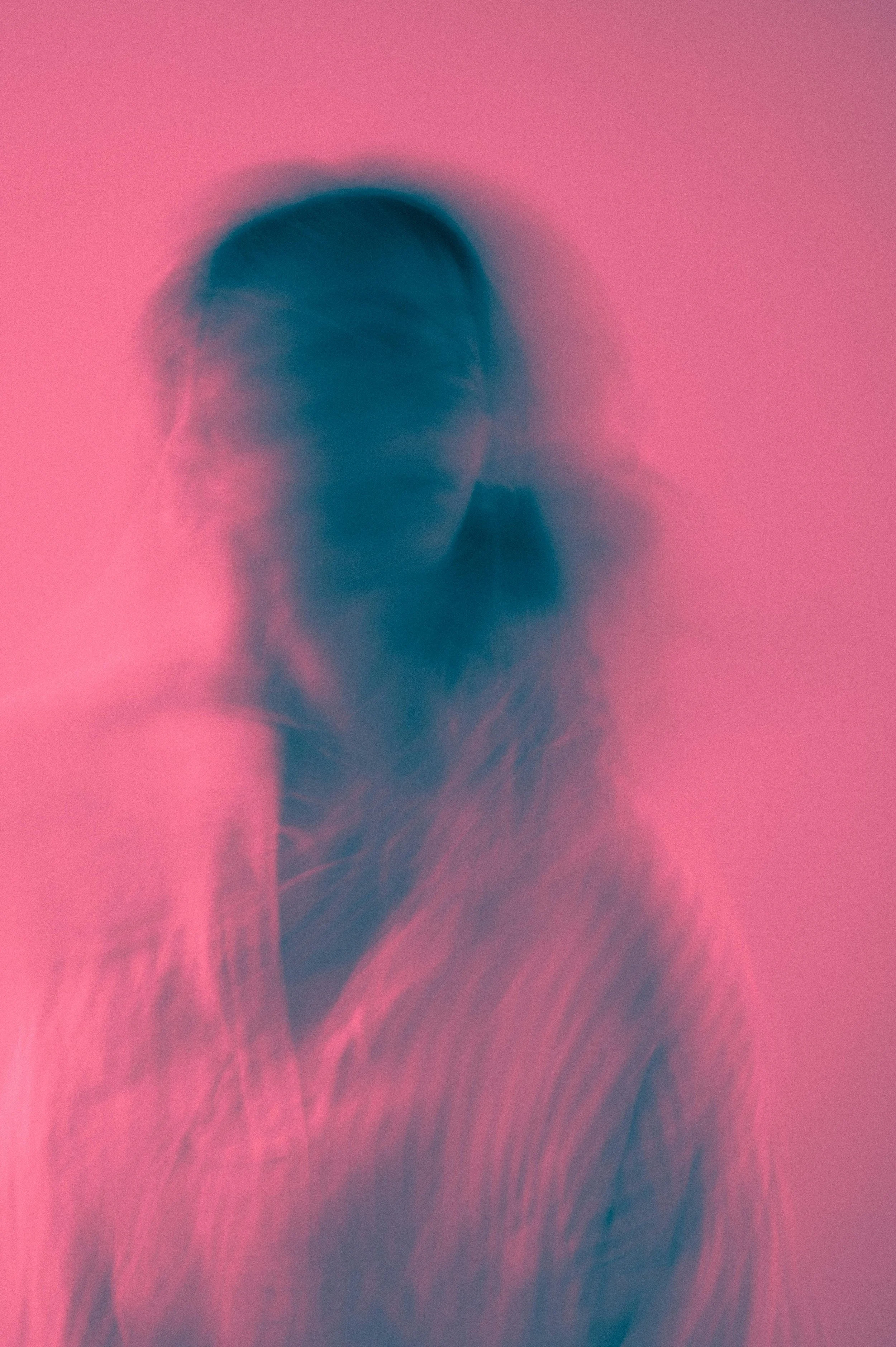 free-photo-of-a-blurred-photo-of-a-person.jpeg