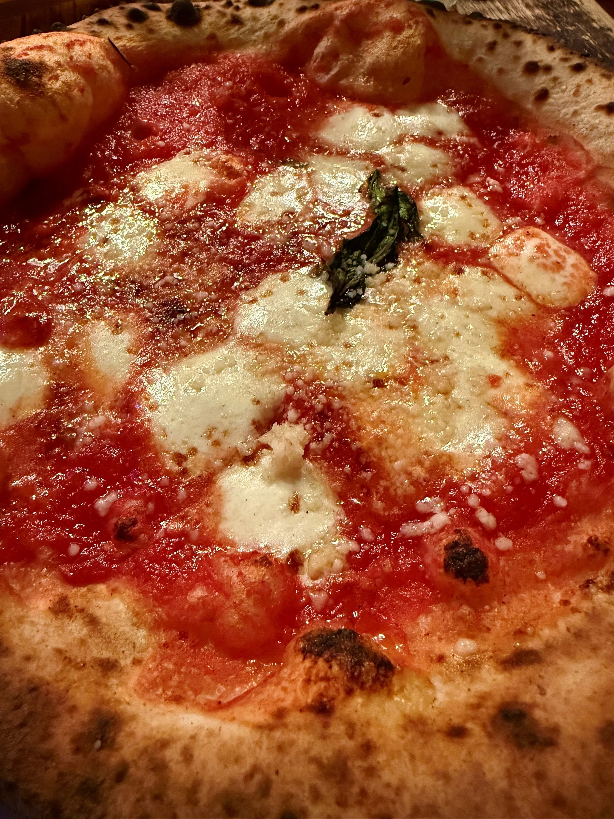 parlor pizza 2.jpg