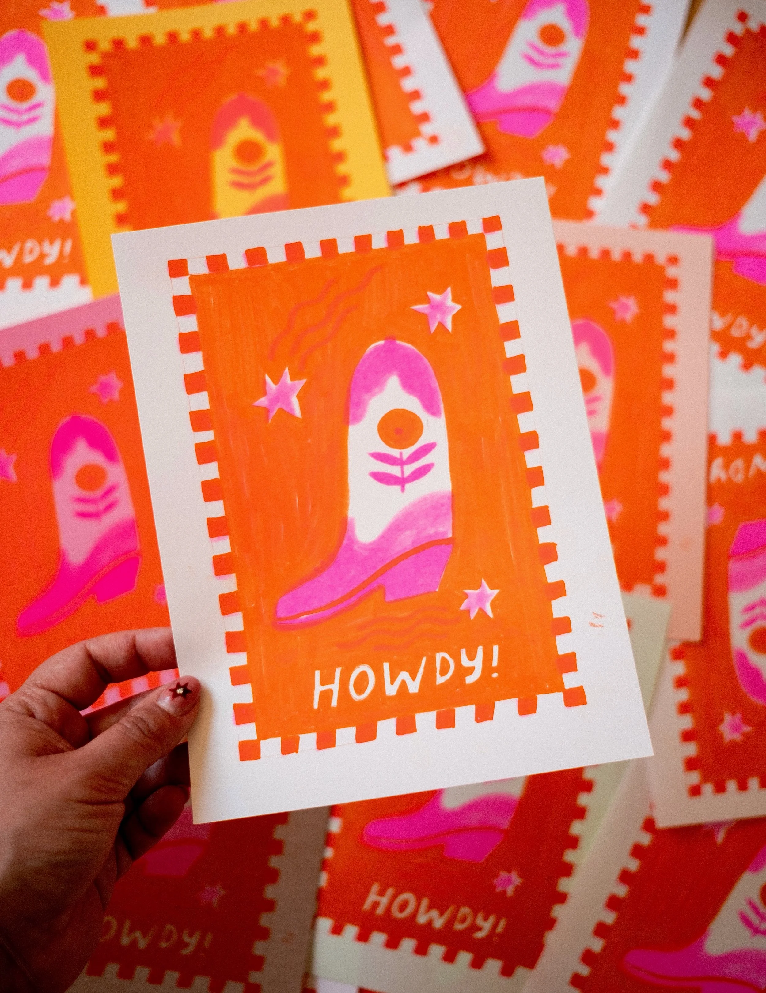A little throwback to last year (seriously, HOW has it already been a year?!) when @lisamanuels and I joined a risoprint workshop at @riso_pop. We had the best time experimenting with colours, layers and shapes. ✨ I&rsquo;d absolutely love to dive in