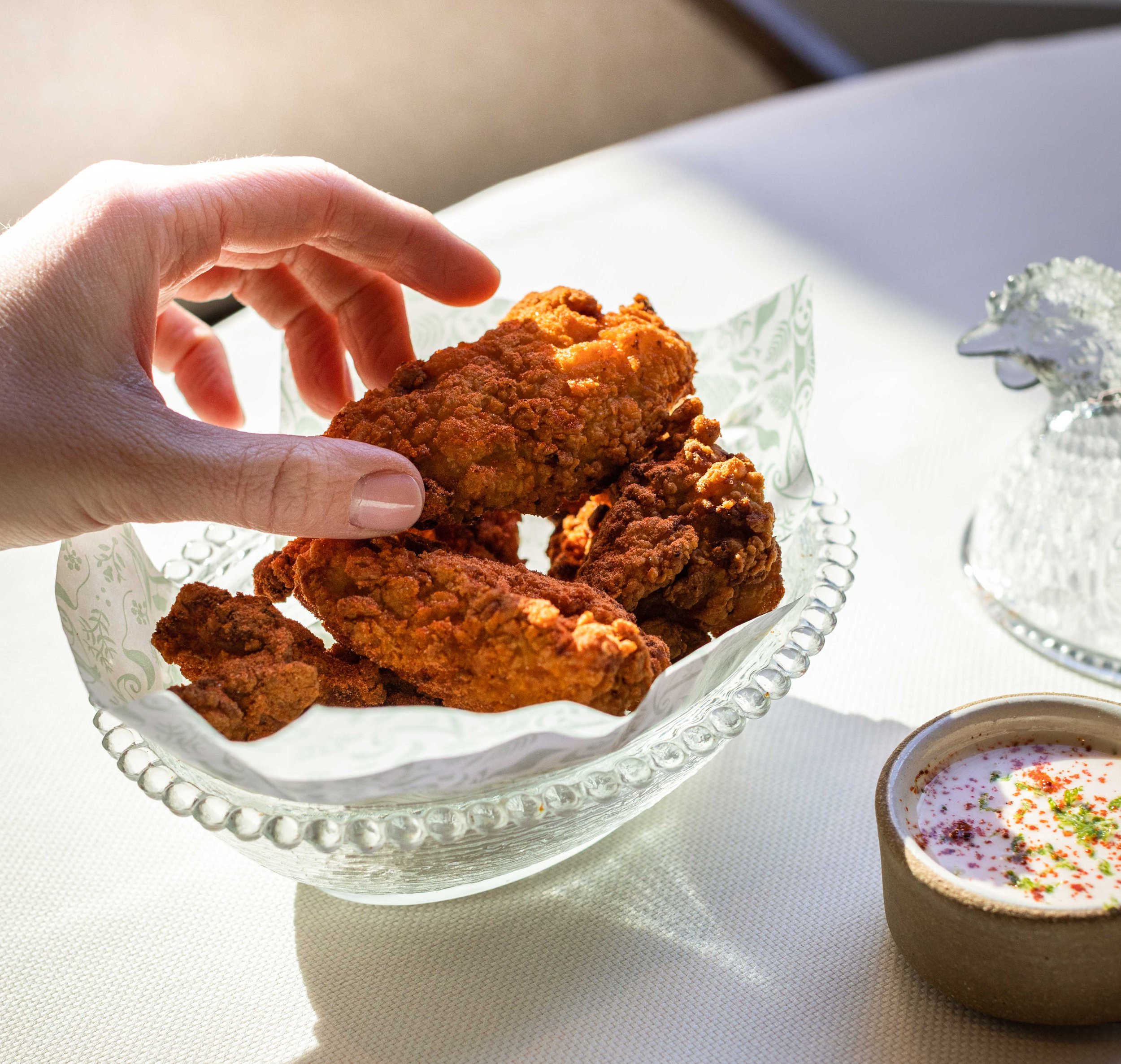 Food and lifestyle photography for Daniel Humm x The Charleston Place in Charleston, South Carolina.

Studio Lou is a food, restaurant, interior, and lifestyle photographer based out of Charleston, South Carolina and servicing clients in Savannah Geo