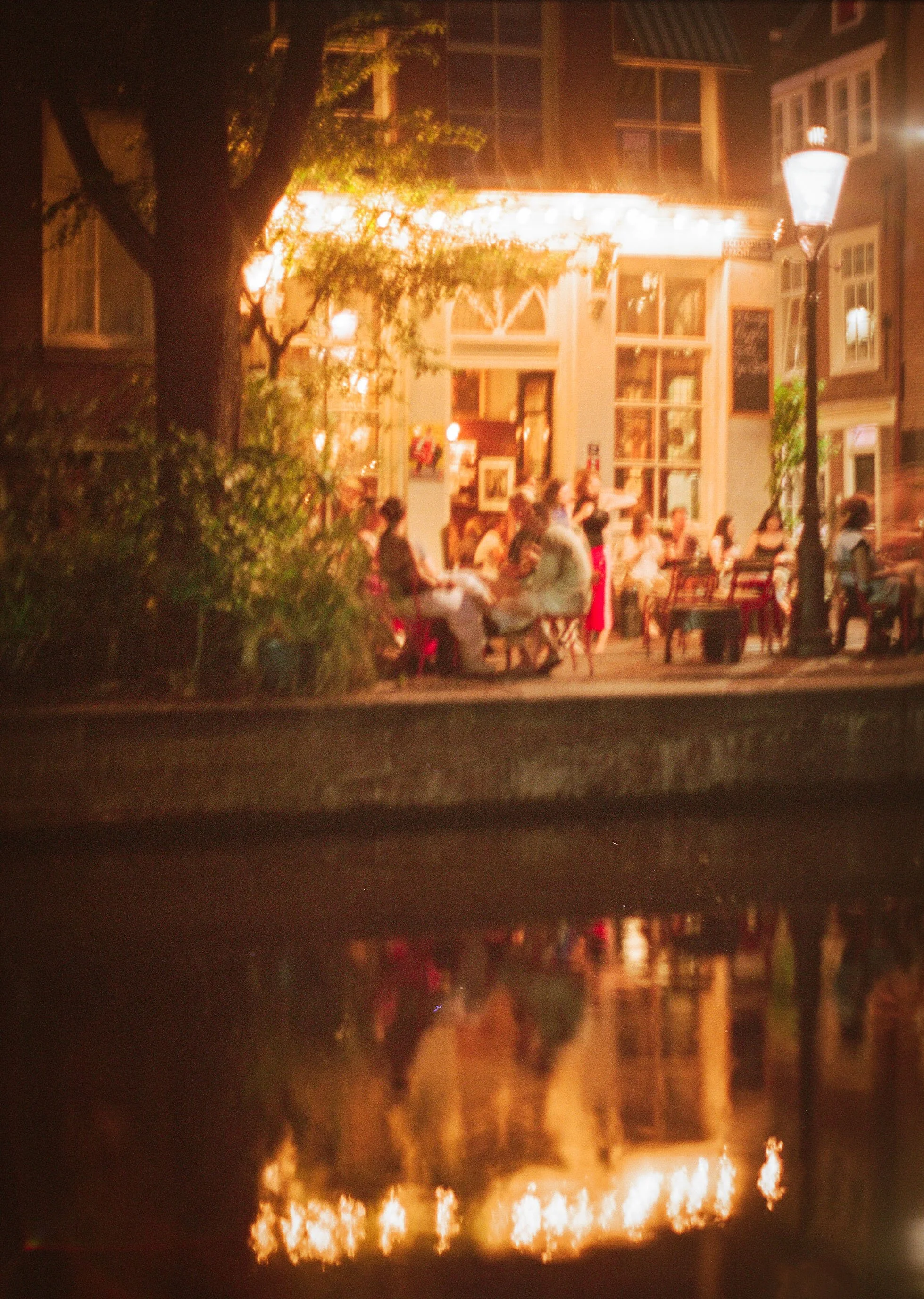 Amsterdam on 35mm film

Studio Lou provides food and beverage photography, fine dining photography, restaurant photography, interior photography, art photography, luxury food photography, michelin star food photography, culinary photography, professi