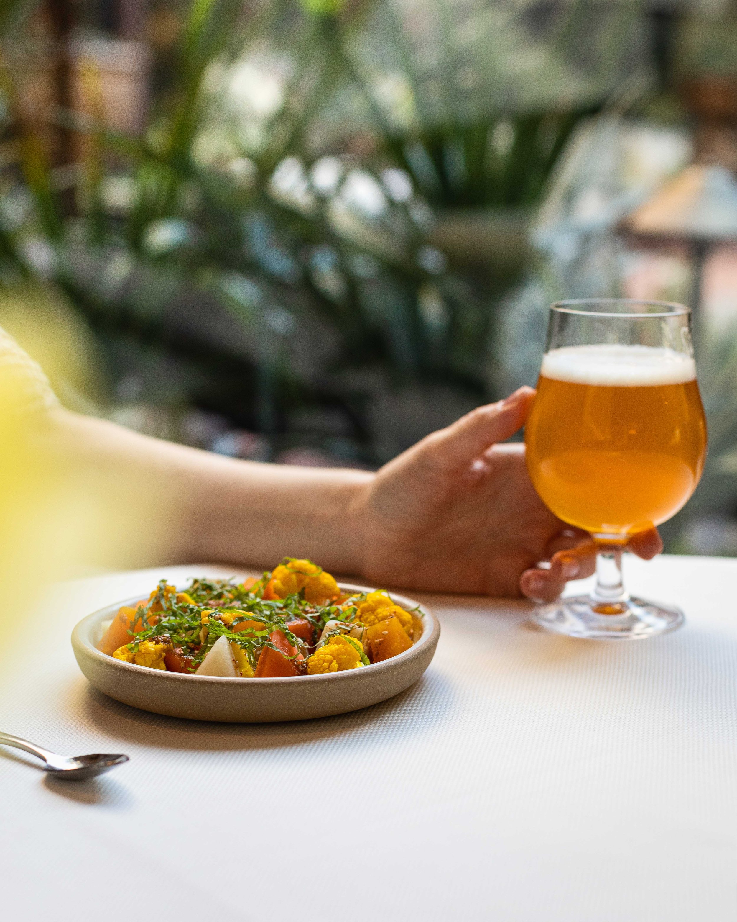 Food and lifestyle photography for Daniel Humm x The Charleston Place in Charleston, South Carolina.

Studio Lou is a food, restaurant, interior, and lifestyle photographer based out of Charleston, South Carolina and servicing clients in Savannah Geo