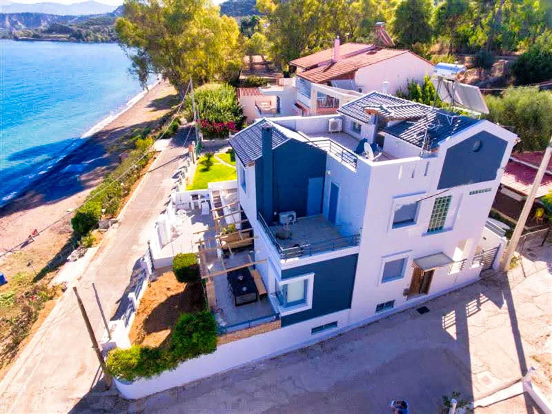 4-bedroom 3-bathroom villa on the sea | Fully furnished | €320,000 (AU$665,000)