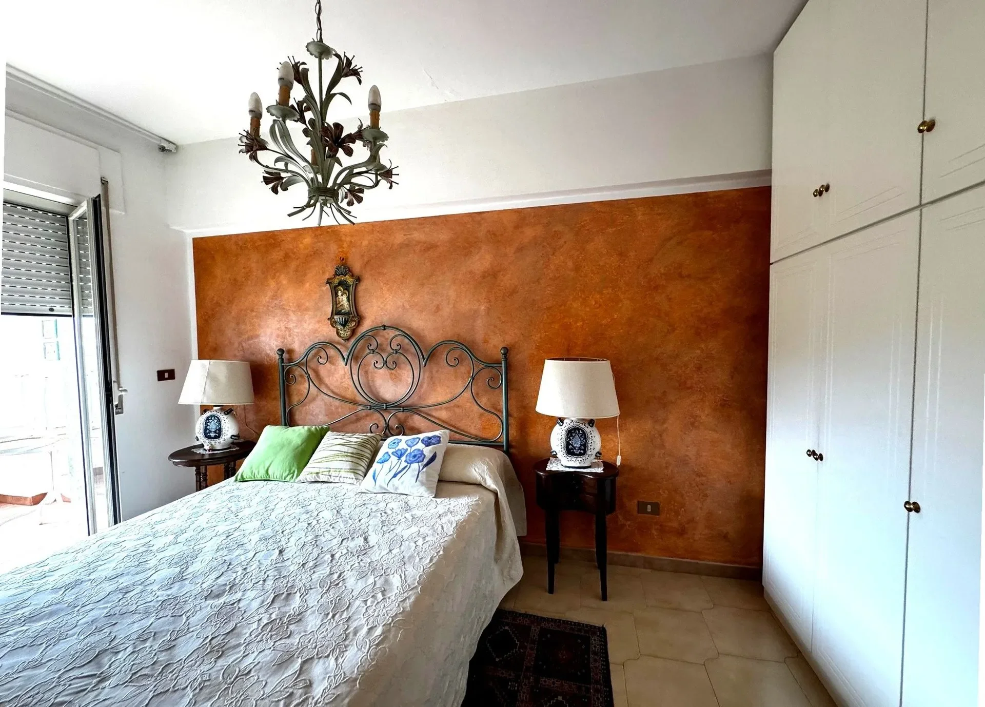 4-bedroom 3-bathroom terraced house with sea and mountain views | 3 floors with roof terrace and balcony | €180,000 (AU$301,000)