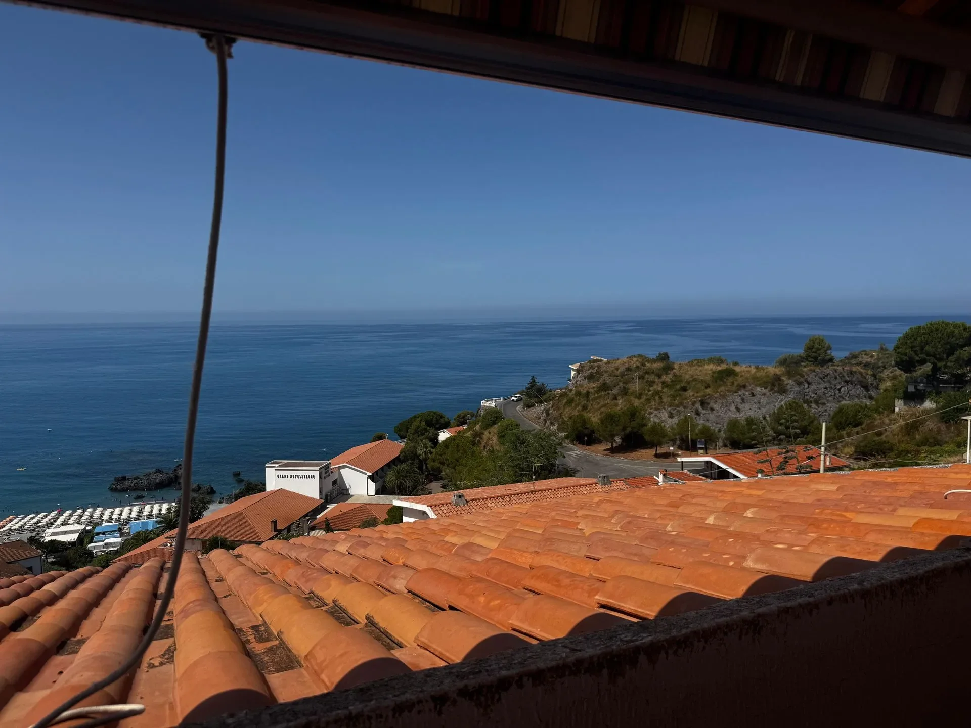 2-bedroom 2-bathroom apartment | Sea and mountain views | Furnished | €125,000 (AU$209,000)