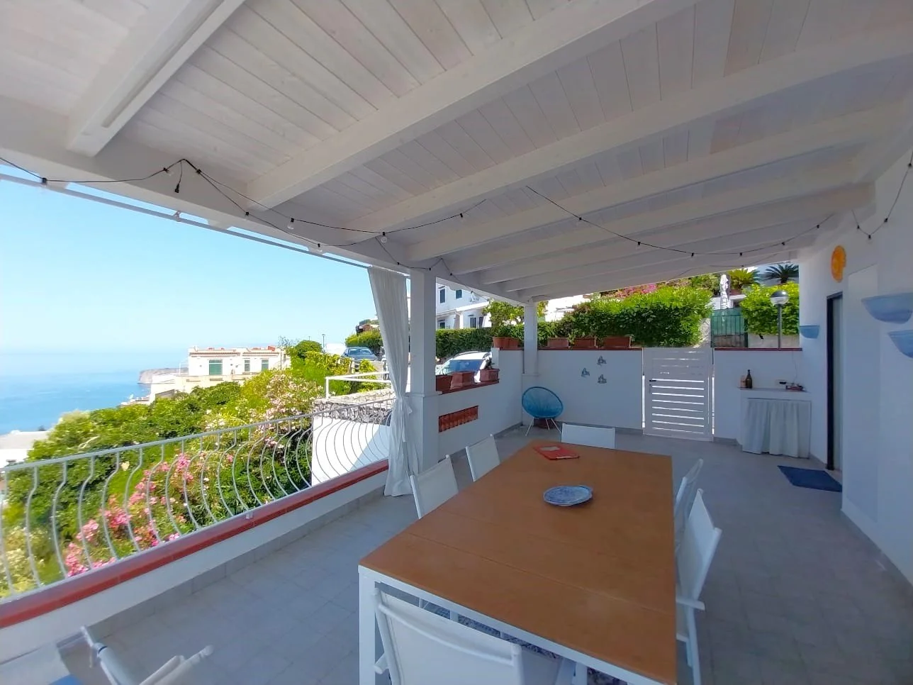 3-bedroom 3-bathroom semi-detached villa with sea views €279,000 (AU$466,000)
