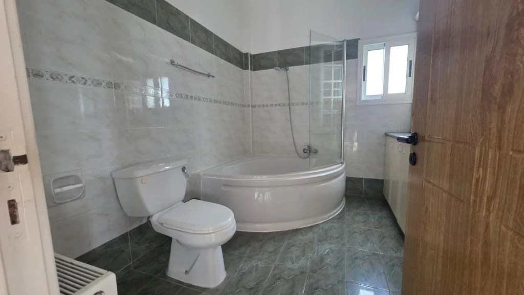 5-bedroom 4-bathroom house on 5,018 m2 land | Panoramic sea views | Pool  Landscaped garden with outdoor seating area with pergola | €1,100,000 (AU$1,837,000)