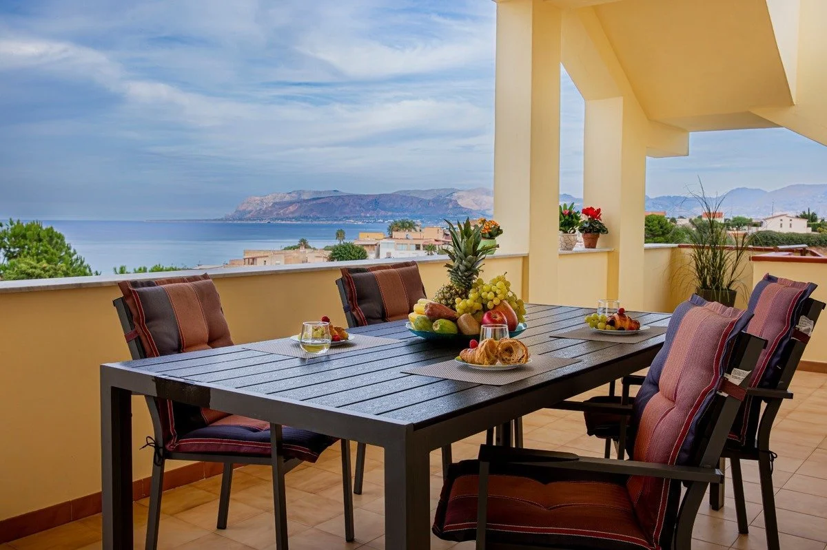8-bedroom 2-bathroom renovated house 188m2 | 400 metres from the sea with views overlooking the gulf | It consists of two apartments, each with a kitchen, which are being sold as a single unit | There are also separate balconies and a 94m2 terrace wi