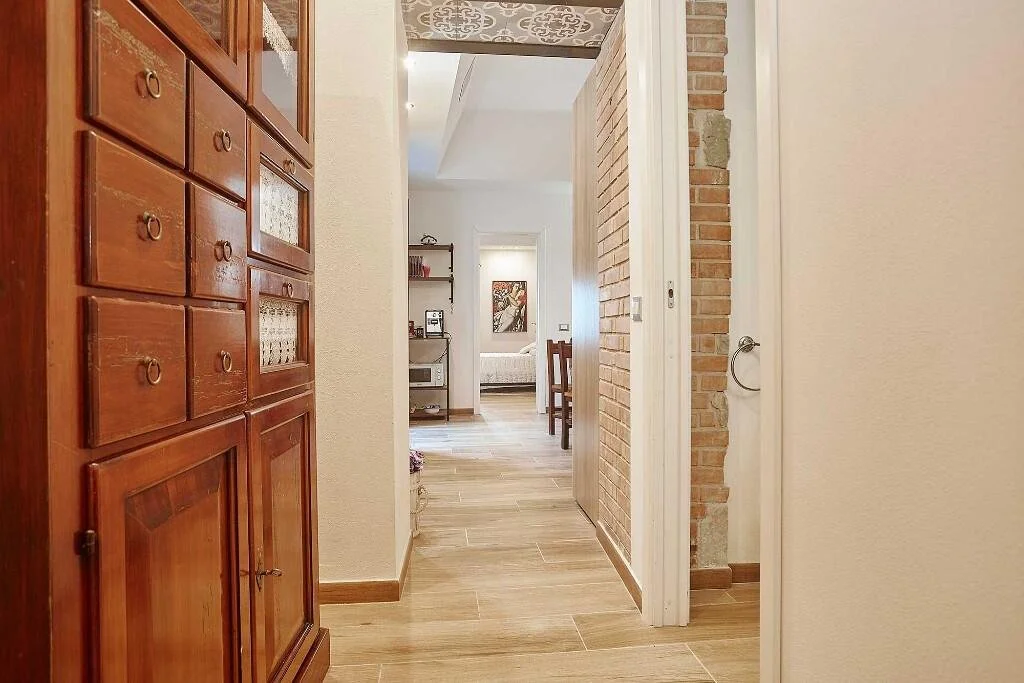 4-bedroom 2-bathroom fully renovated stone villa 185 m2 | Panoramic view | €330,000 (AU$551,000)