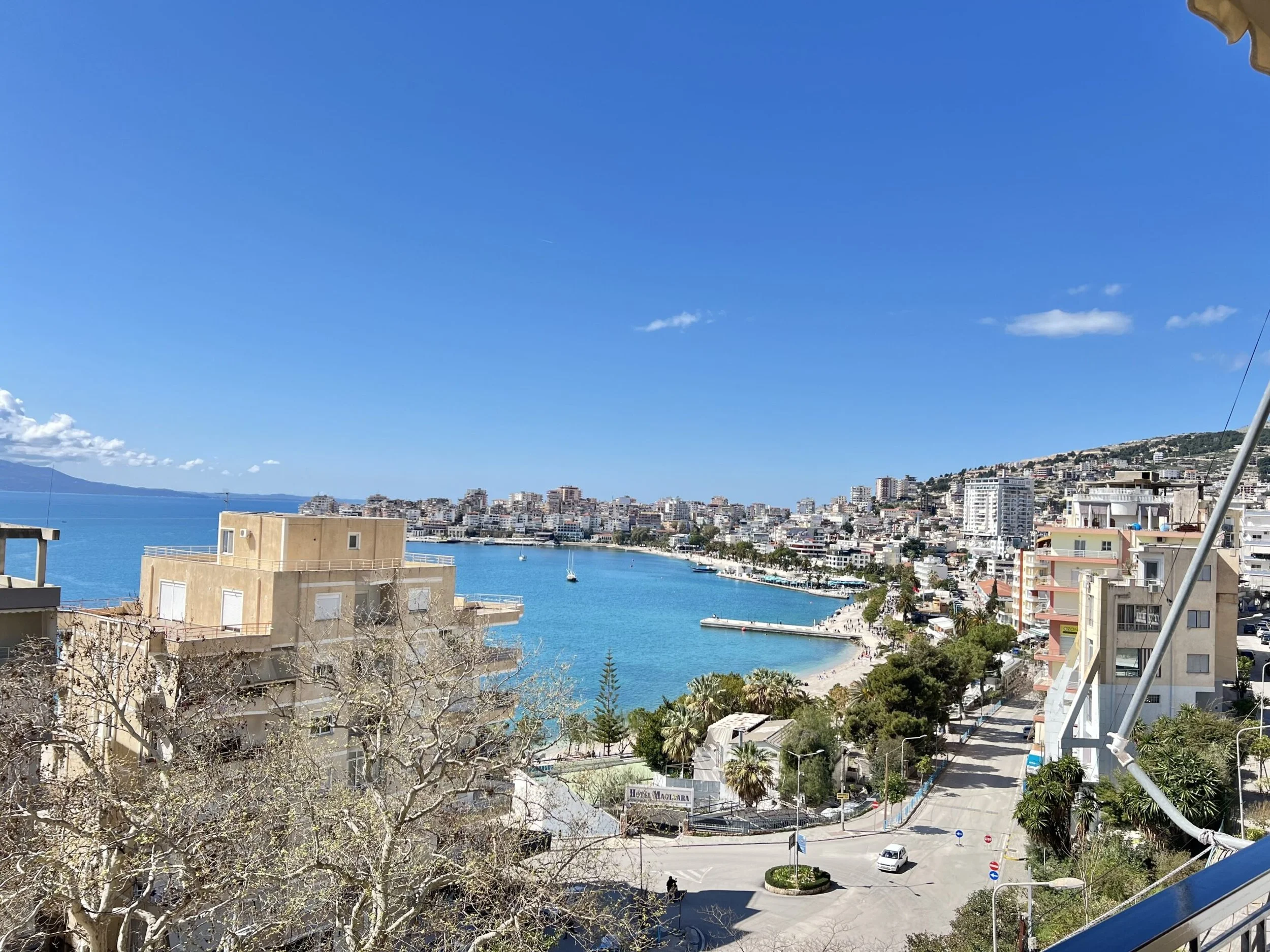 1-bedroom 1-bathroom apartment with amazing sea views | 2 minutes walk to the promenade and beach | Fully furnished |   €158,000 (AU$264,000)