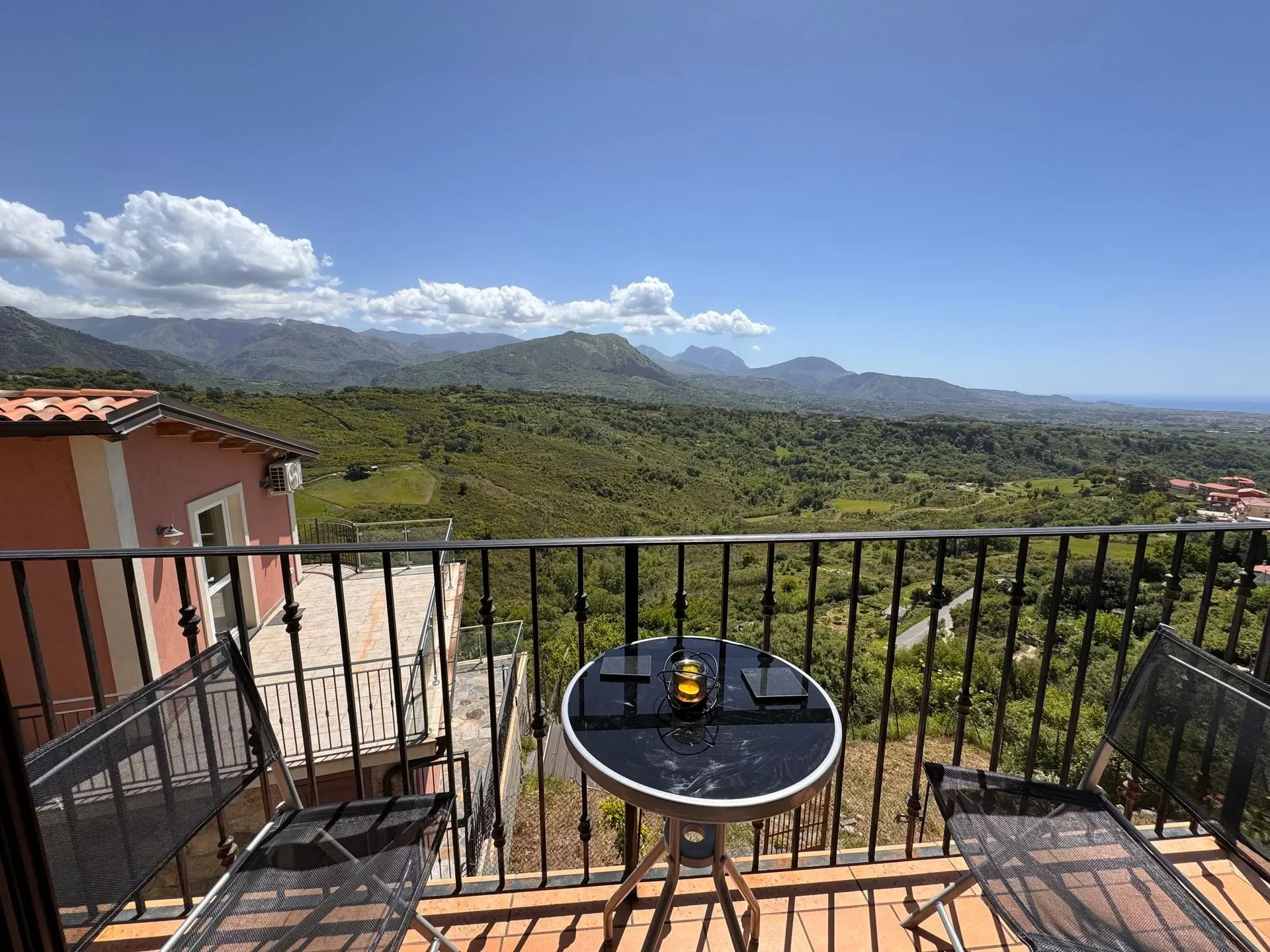 3-level villa 3-bedrooms 3-bathrooms | Completely renovated 2011 | Fully furnished | Sea and mountain views | Cellar | €180,000 (AU$301,000)