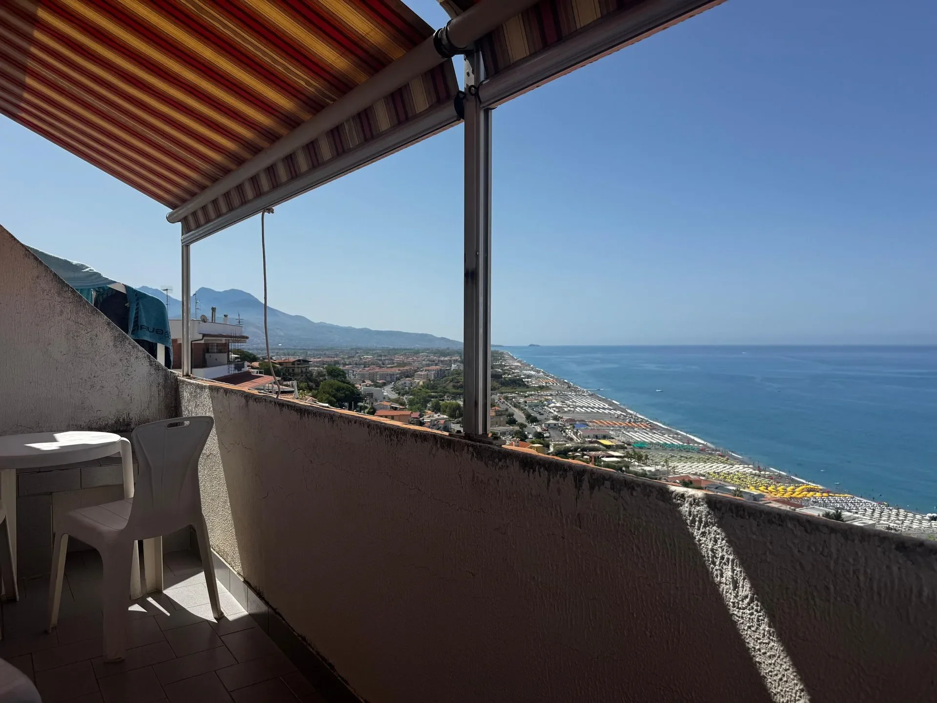 2-bedroom 2-bathroom apartment | Sea and mountain views | Furnished | €125,000 (AU$209,000)
