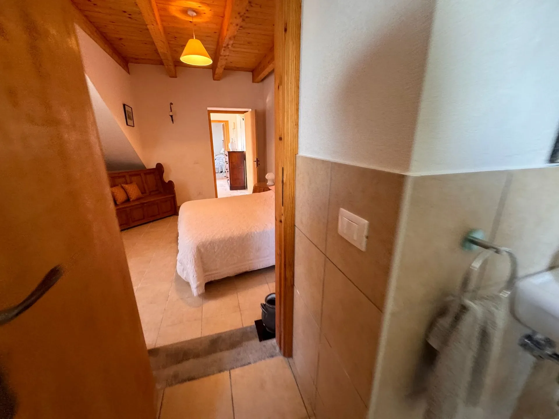 3-level villa 3-bedrooms 3-bathrooms | Completely renovated 2011 | Fully furnished | Sea and mountain views | Cellar | €180,000 (AU$301,000)