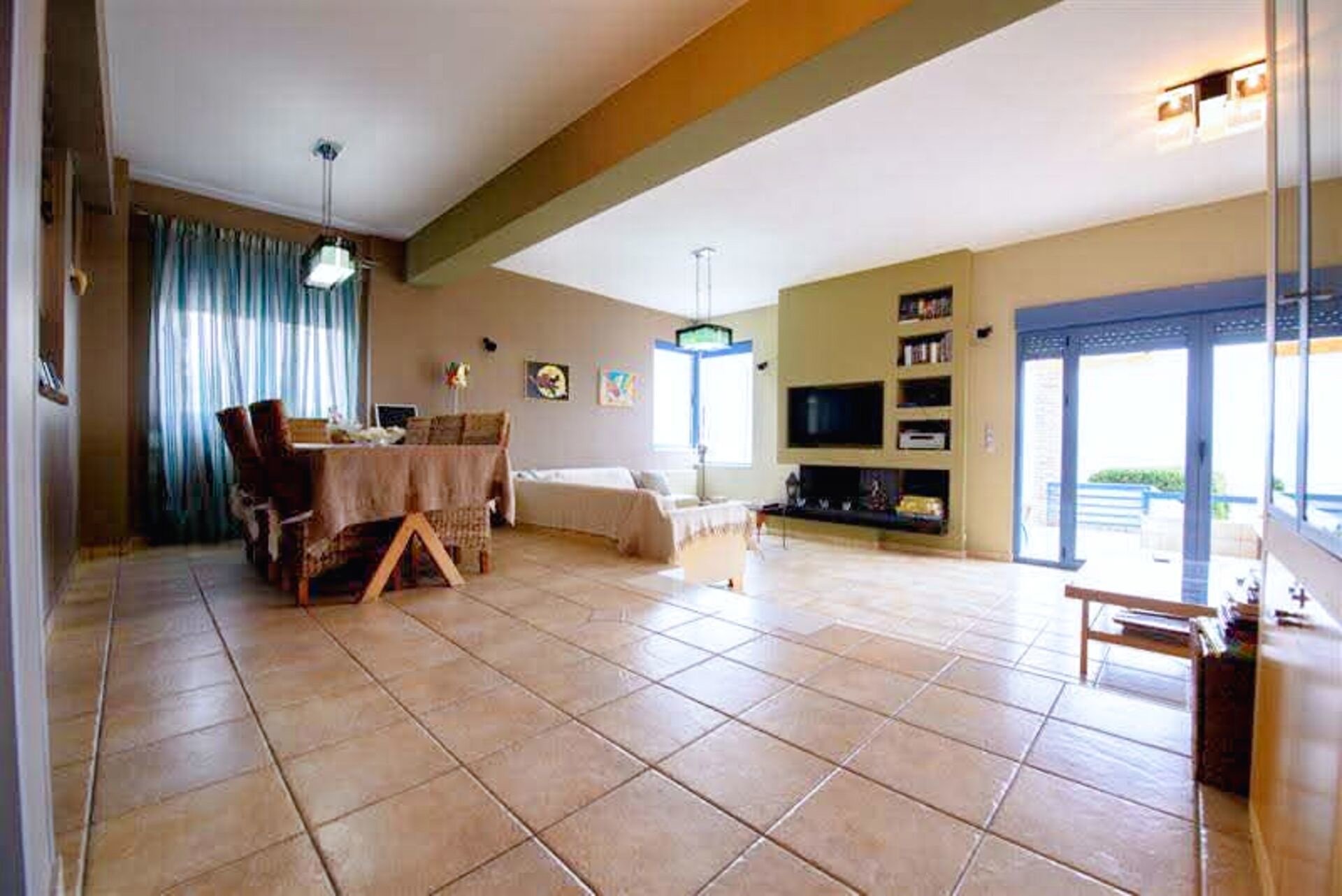 4-bedroom 3-bathroom villa on the sea | Fully furnished | €320,000 (AU$665,000)