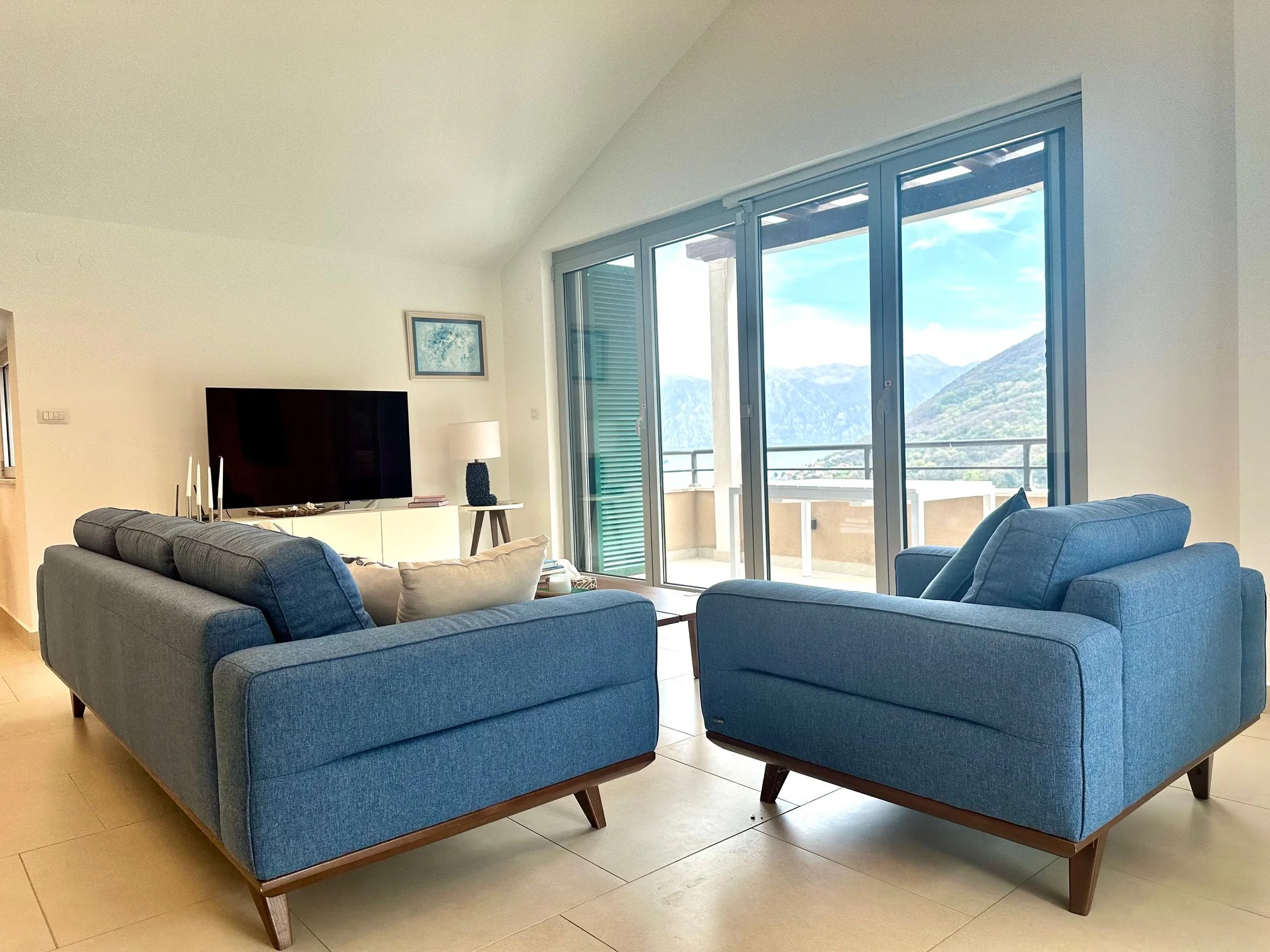 2-bedroom 2-bathroom penthouse in exclusive gated community | Generously sized terrace offering stunning panoramic views of sea and mountains | Fully furnished | Shared pool and on-site spa facilities | Kid’s playground |  €349,000 (AU$579,000)