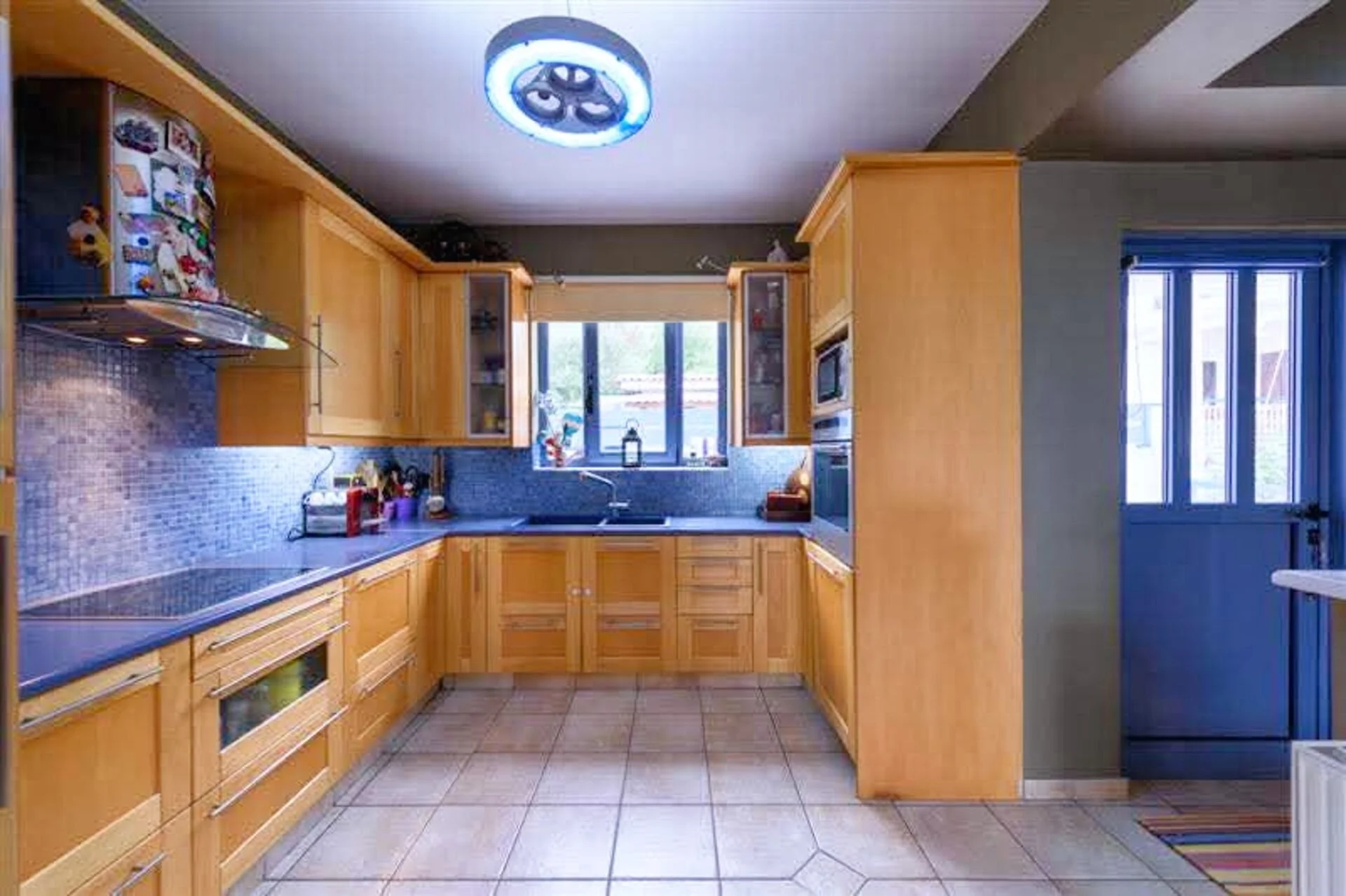 4-bedroom 3-bathroom villa on the sea | Fully furnished | €320,000 (AU$665,000)