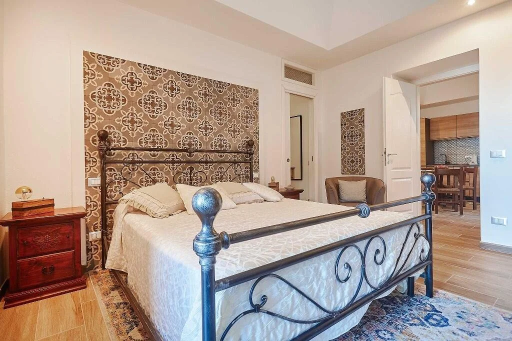 4-bedroom 2-bathroom fully renovated stone villa 185 m2 | Panoramic view | €330,000 (AU$551,000)