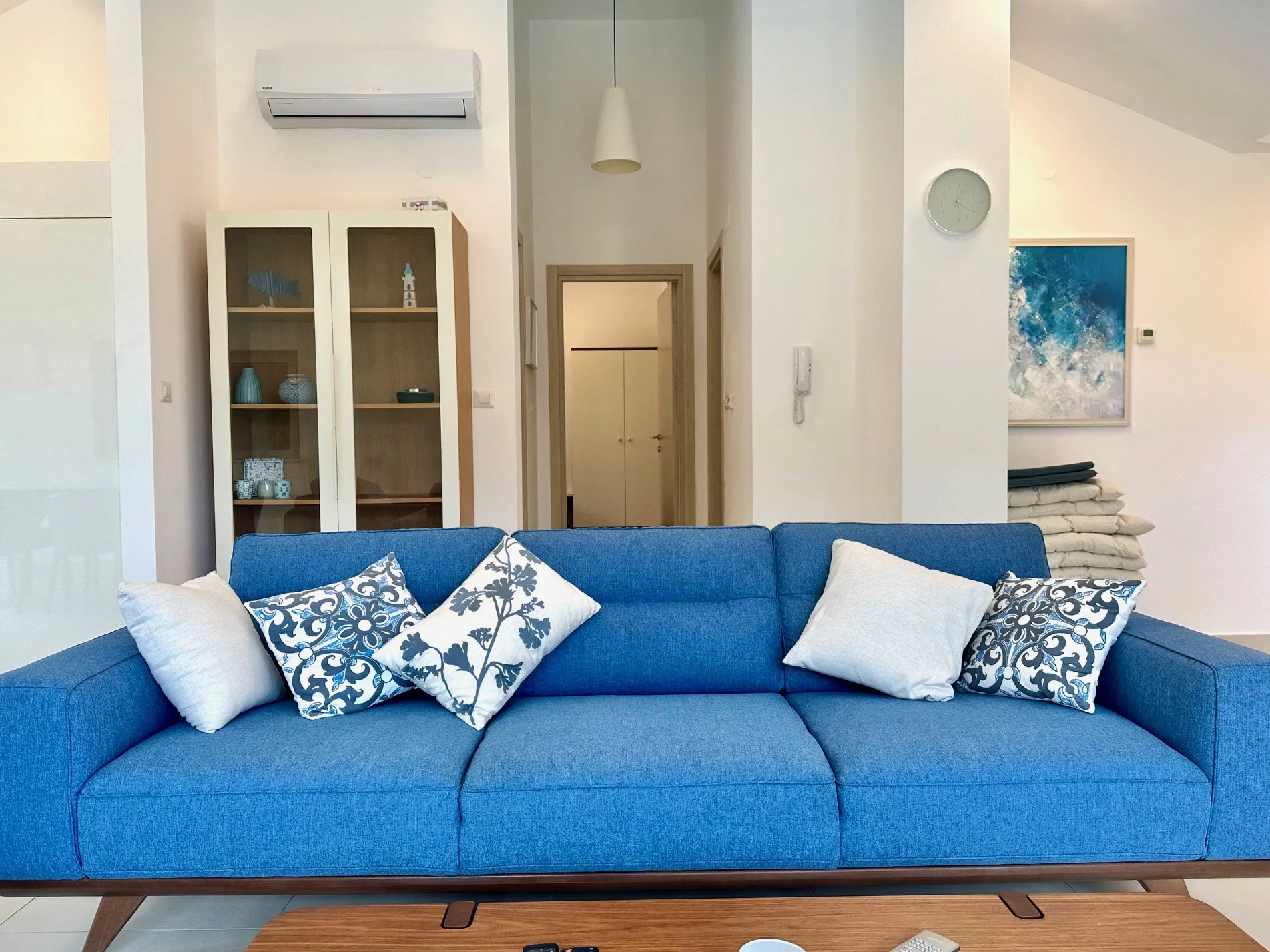 2-bedroom 2-bathroom penthouse in exclusive gated community | Generously sized terrace offering stunning panoramic views of sea and mountains | Fully furnished | Shared pool and on-site spa facilities | Kid’s playground |  €349,000 (AU$579,000)