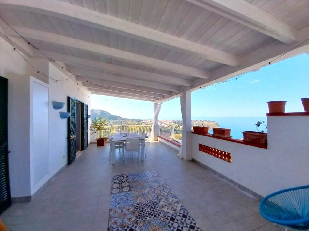 3-bedroom 3-bathroom semi-detached villa with sea views €279,000 (AU$466,000)