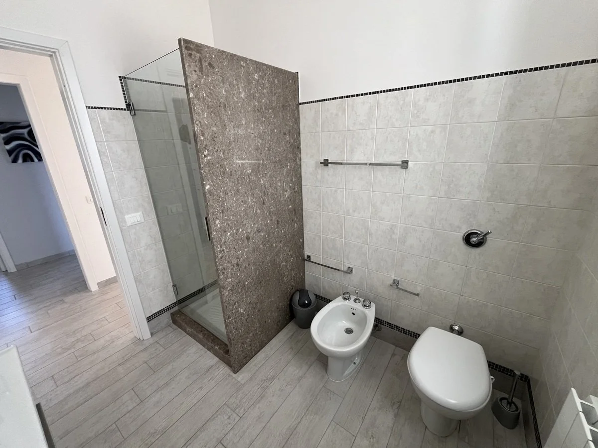 4-bedroom 2-bathroom villa 157m2 | Breathtaking sea and mountain views | Garden with a 50m2 terrace | €390,000 (AU$651,000)