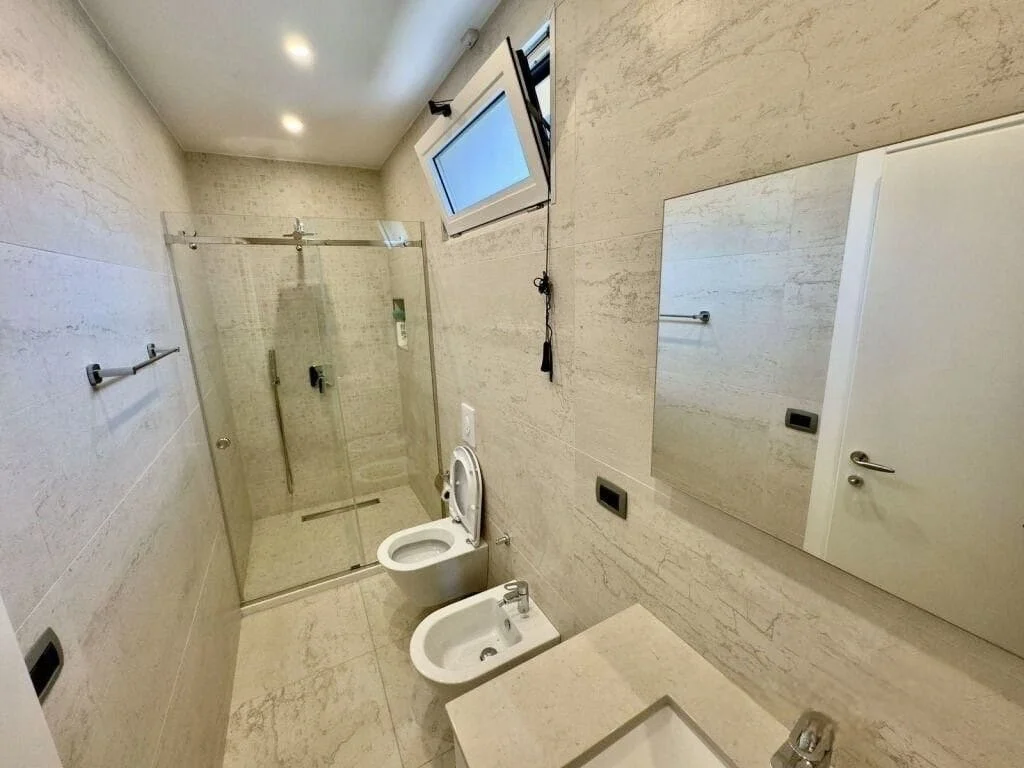 3-bedroom 4-bathroom 3-garage penthouse with panoramic sea views | €750,000 (AU$1,253,000)
