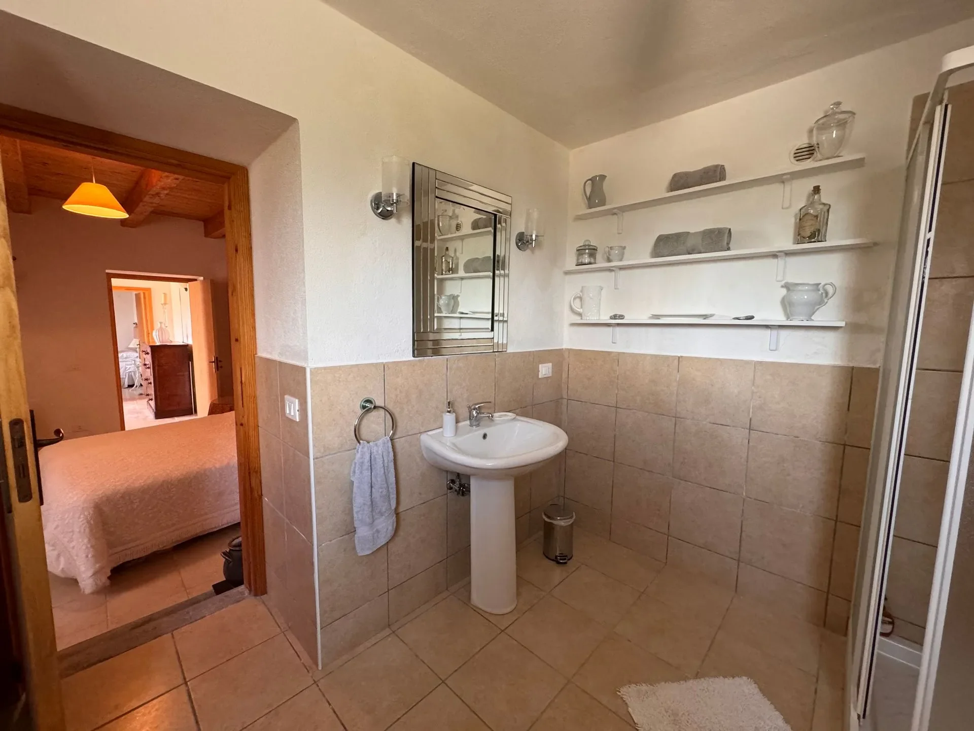 3-level villa 3-bedrooms 3-bathrooms | Completely renovated 2011 | Fully furnished | Sea and mountain views | Cellar | €180,000 (AU$301,000)