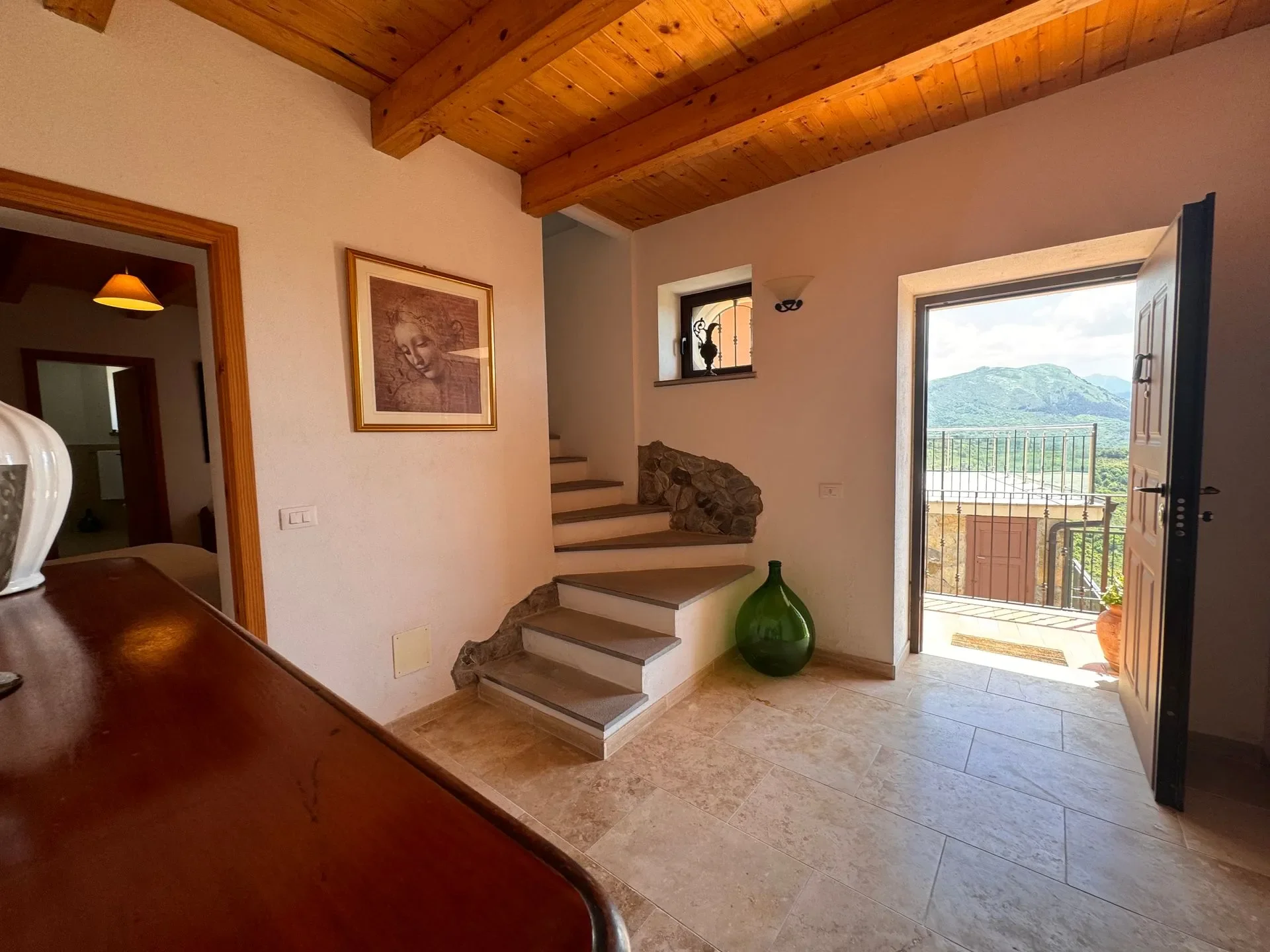 3-level villa 3-bedrooms 3-bathrooms | Completely renovated 2011 | Fully furnished | Sea and mountain views | Cellar | €180,000 (AU$301,000)