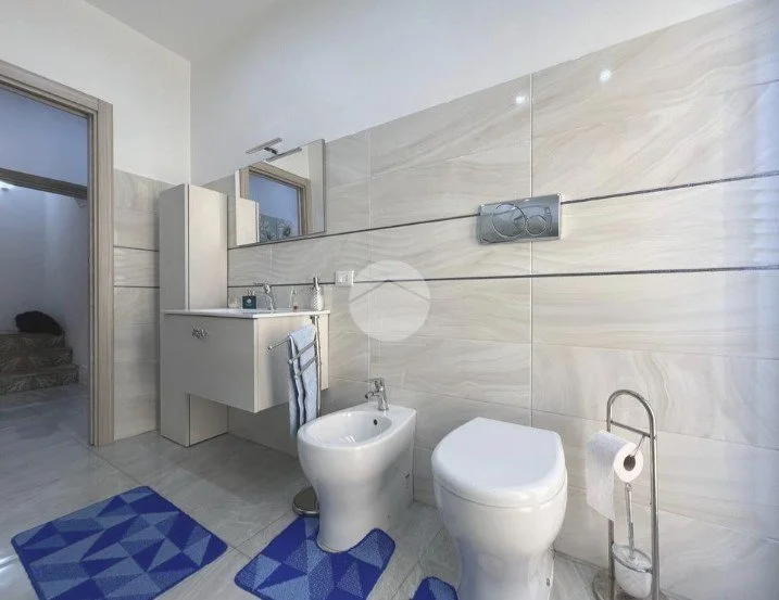 2-bedroom 2-bathroom villa 123m2 | Spread over two levels | Roof terrace with far-reaching views | 480 metres from the sea | €168,000 (AU$280,000)