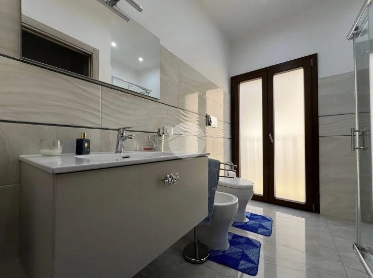 2-bedroom 2-bathroom villa 123m2 | Spread over two levels | Roof terrace with far-reaching views | 480 metres from the sea | €168,000 (AU$280,000)