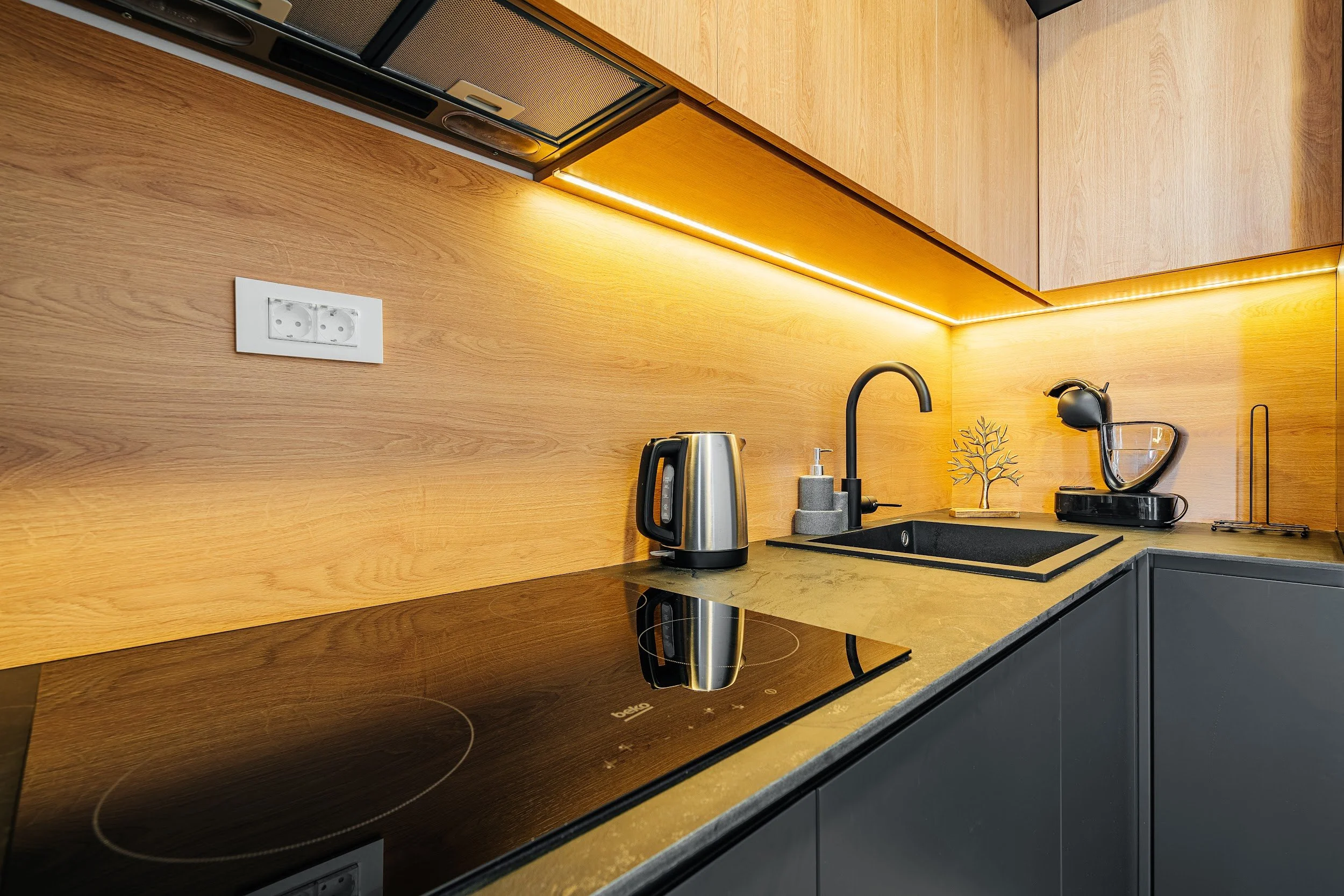3-Bedroom 2-bathroom apartment | Unobstructed views of sea and Montenegrin coastline | Fully furnished | Large swimming pool for residents | € 445,000 (AU$743,000)