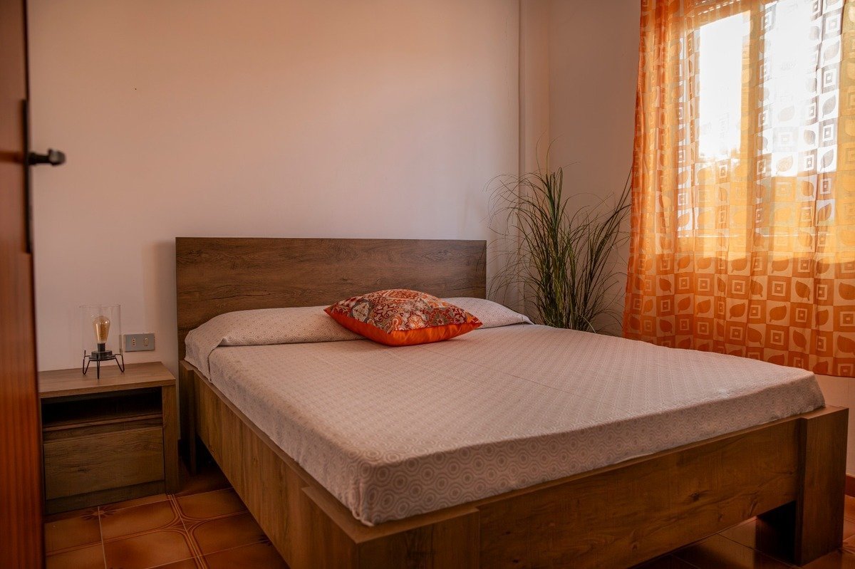 8-bedroom 2-bathroom renovated house 188m2 | 400 metres from the sea with views overlooking the gulf | It consists of two apartments, each with a kitchen, which are being sold as a single unit | There are also separate balconies and a 94m2 terrace wi