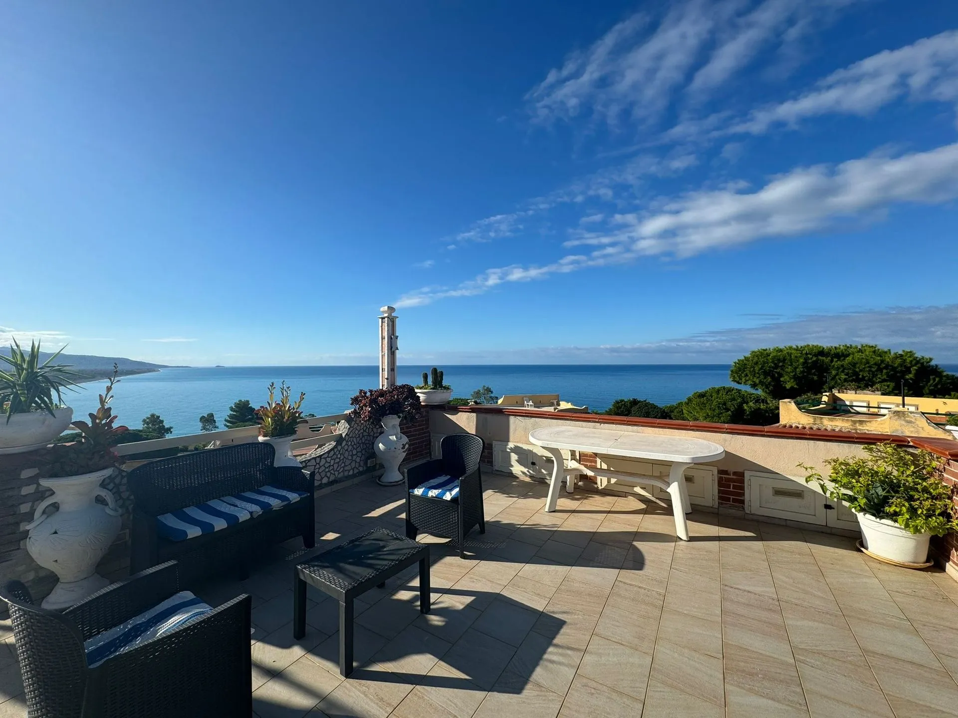 italy property 4.png