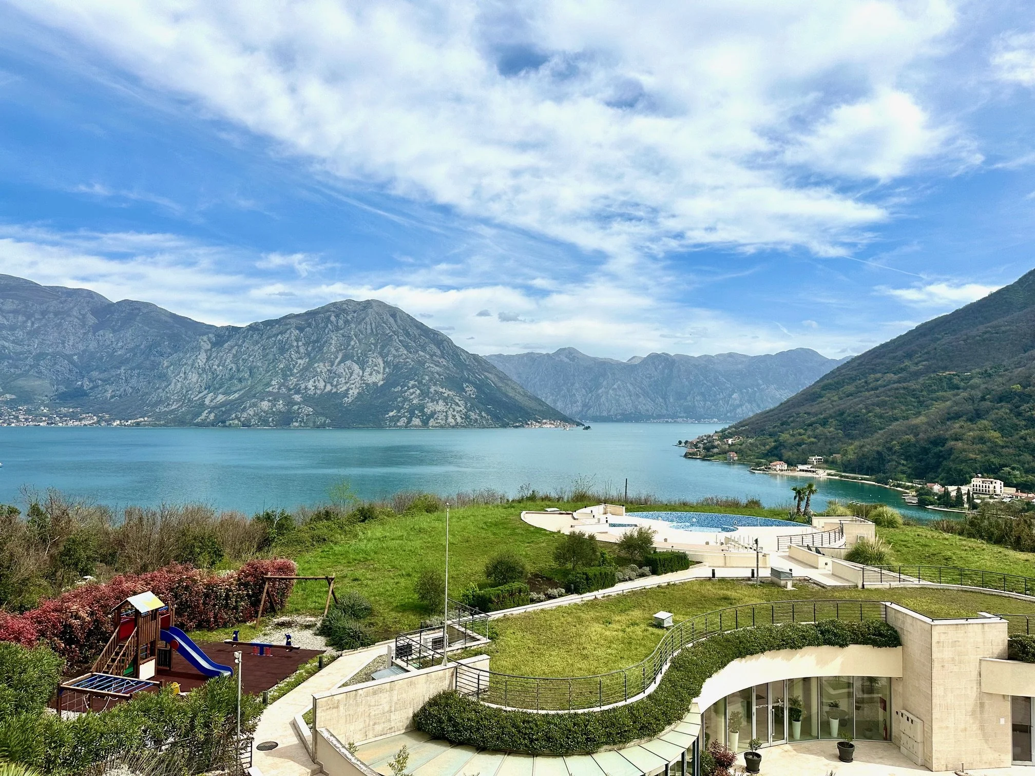 2-bedroom 2-bathroom penthouse in exclusive gated community | Generously sized terrace offering stunning panoramic views of sea and mountains | Fully furnished | Shared pool and on-site spa facilities | Kid’s playground |  €349,000 (AU$579,000)
