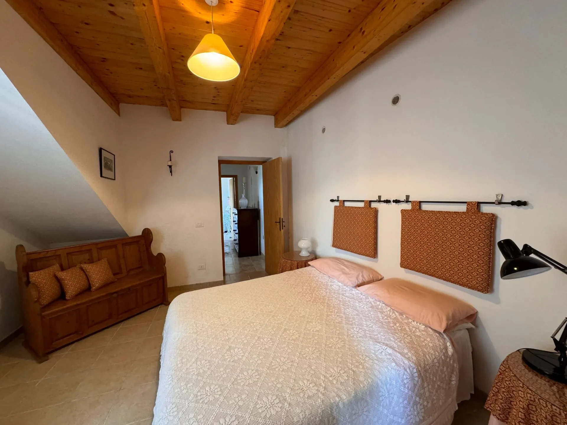 3-level villa 3-bedrooms 3-bathrooms | Completely renovated 2011 | Fully furnished | Sea and mountain views | Cellar | €180,000 (AU$301,000)
