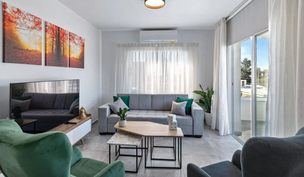 3-bedroom 2-bathroom penthouse with private roof garden with sea view | Furnished | Newly renovated in 2025 | €289,000 (AU$483,000)