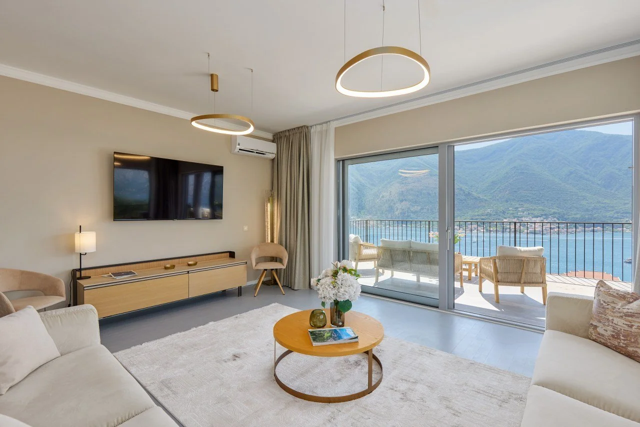 3-bedroom 3-bathroom apartment 158 m2  | Breathtaking sea views | Large terrace | Fully furnished | Rooftop Pool | €595,000 (AU$994,000)
