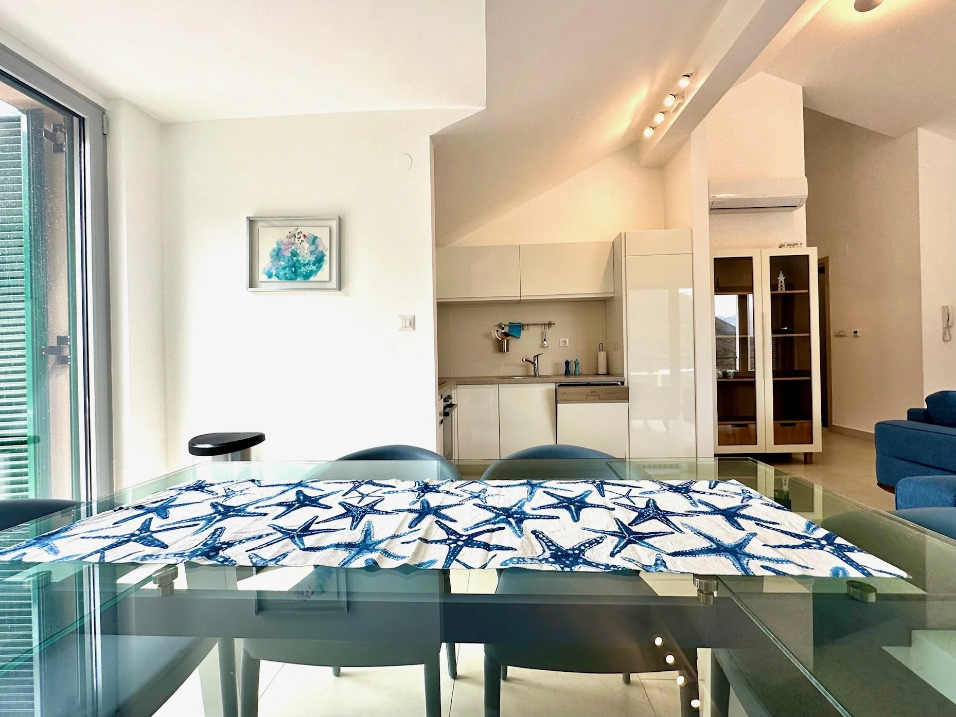 2-bedroom 2-bathroom penthouse in exclusive gated community | Generously sized terrace offering stunning panoramic views of sea and mountains | Fully furnished | Shared pool and on-site spa facilities | Kid’s playground |  €349,000 (AU$579,000)