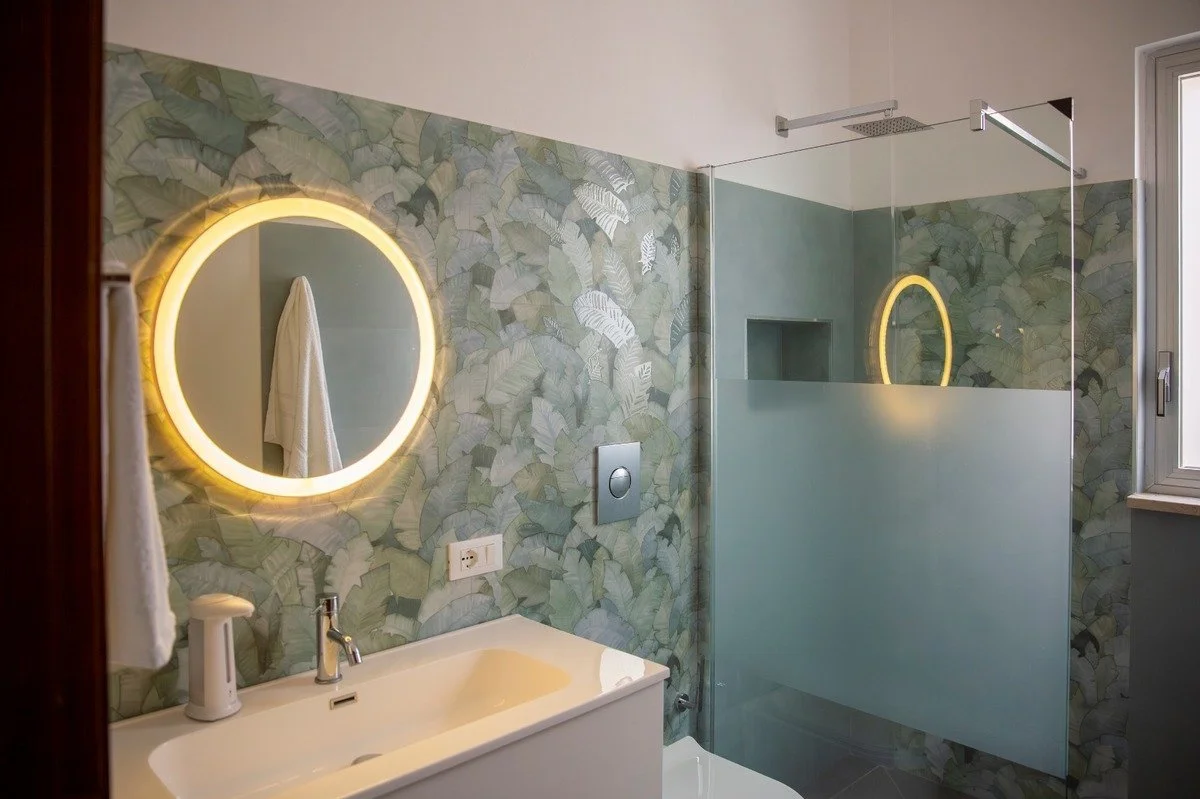 8-bedroom 2-bathroom renovated house 188m2 | 400 metres from the sea with views overlooking the gulf | It consists of two apartments, each with a kitchen, which are being sold as a single unit | There are also separate balconies and a 94m2 terrace wi