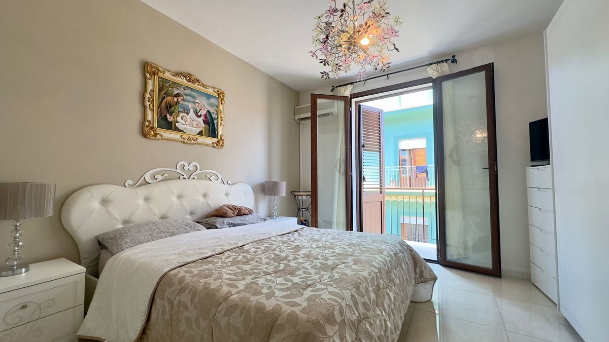 2-bedroom 2-bathroom renovated apartment | 280 metres from the sea | €150,000  (AU$251,000)