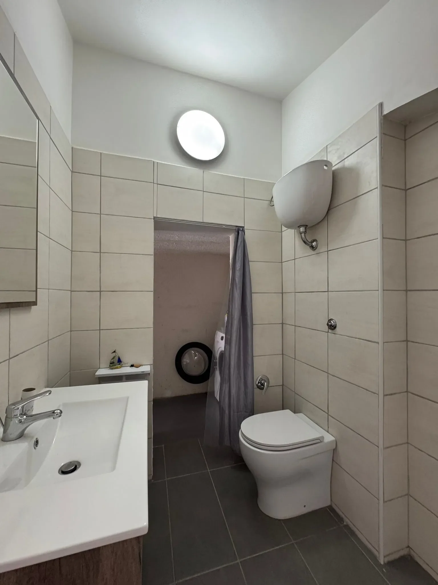 2-bedroom 2-bathroom apartment | Sea and mountain views | Furnished | €125,000 (AU$209,000)