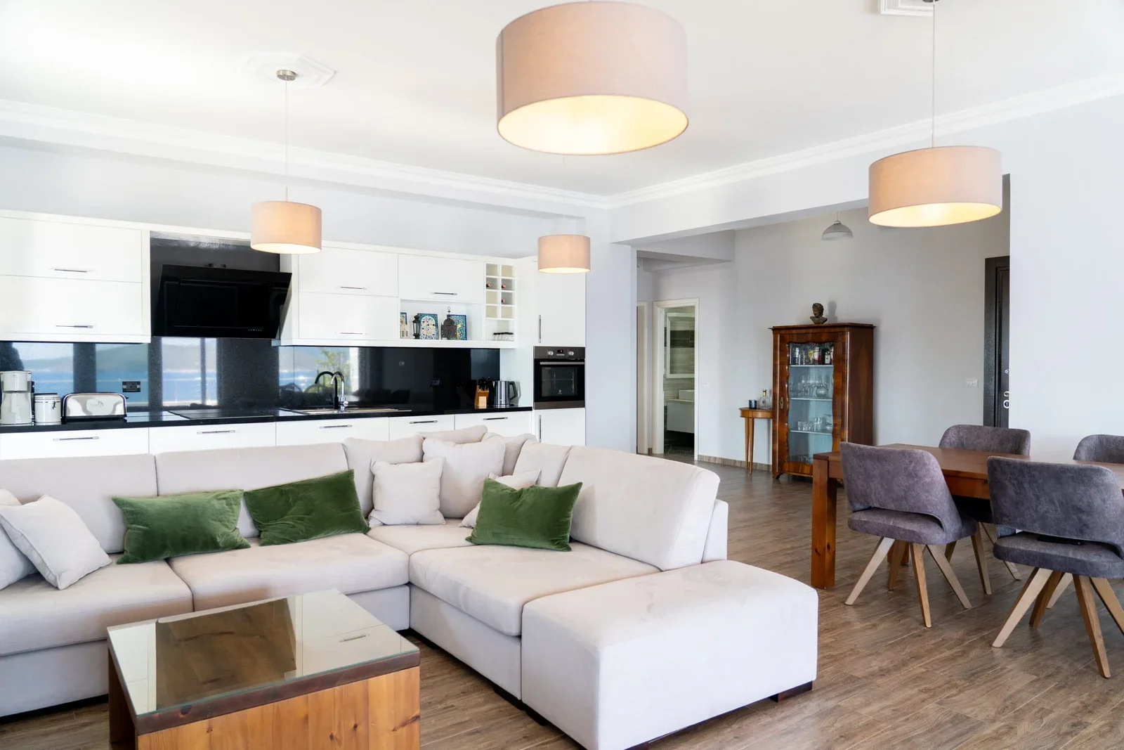 2-bedroom 2-bathroom penthouse  | 250m2 |  80m2 terrace |  | Sea views  |  Fully furnished | €525,000 (AU$877,000)