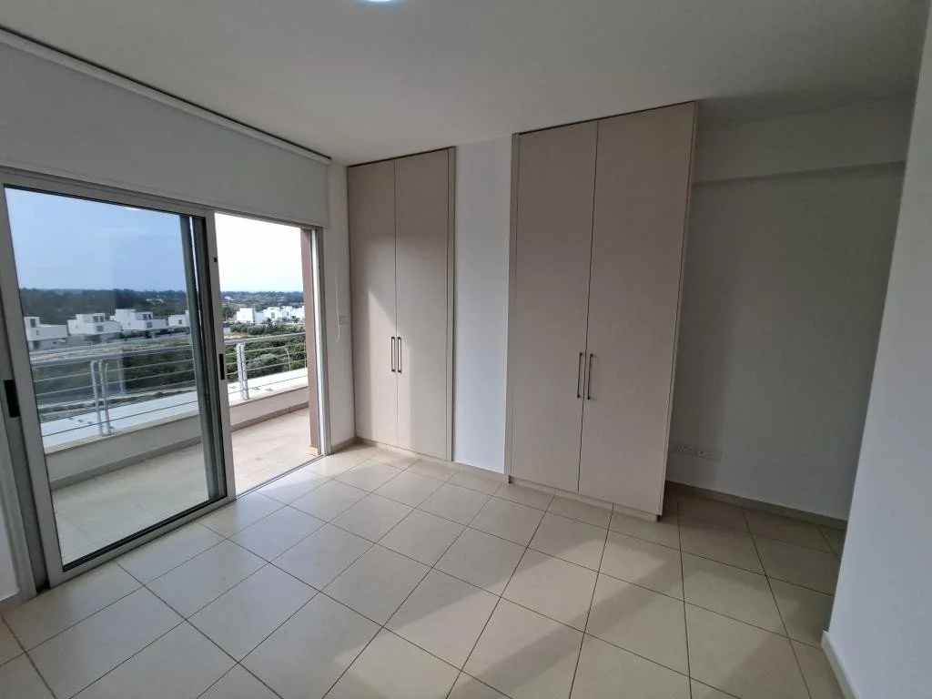 2-bedroom 2-bathroom penthouse with sea view | Fully furnished | Built in 2023 | € 298,000 (AU$498,000)