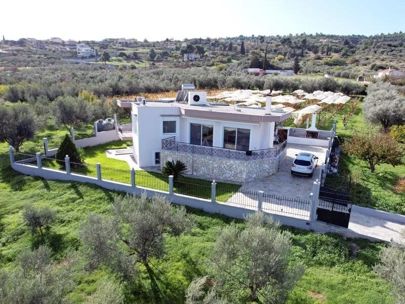 3-bedroom 1-bathroom house on 3,500 sq.m. plot size | Unobstructed panoramic views of Corinthian Gulf | Fully renovated internally in 2024 | Fully furnished | 50 olive trees and various fruit trees | €250,000 (A$418,000)